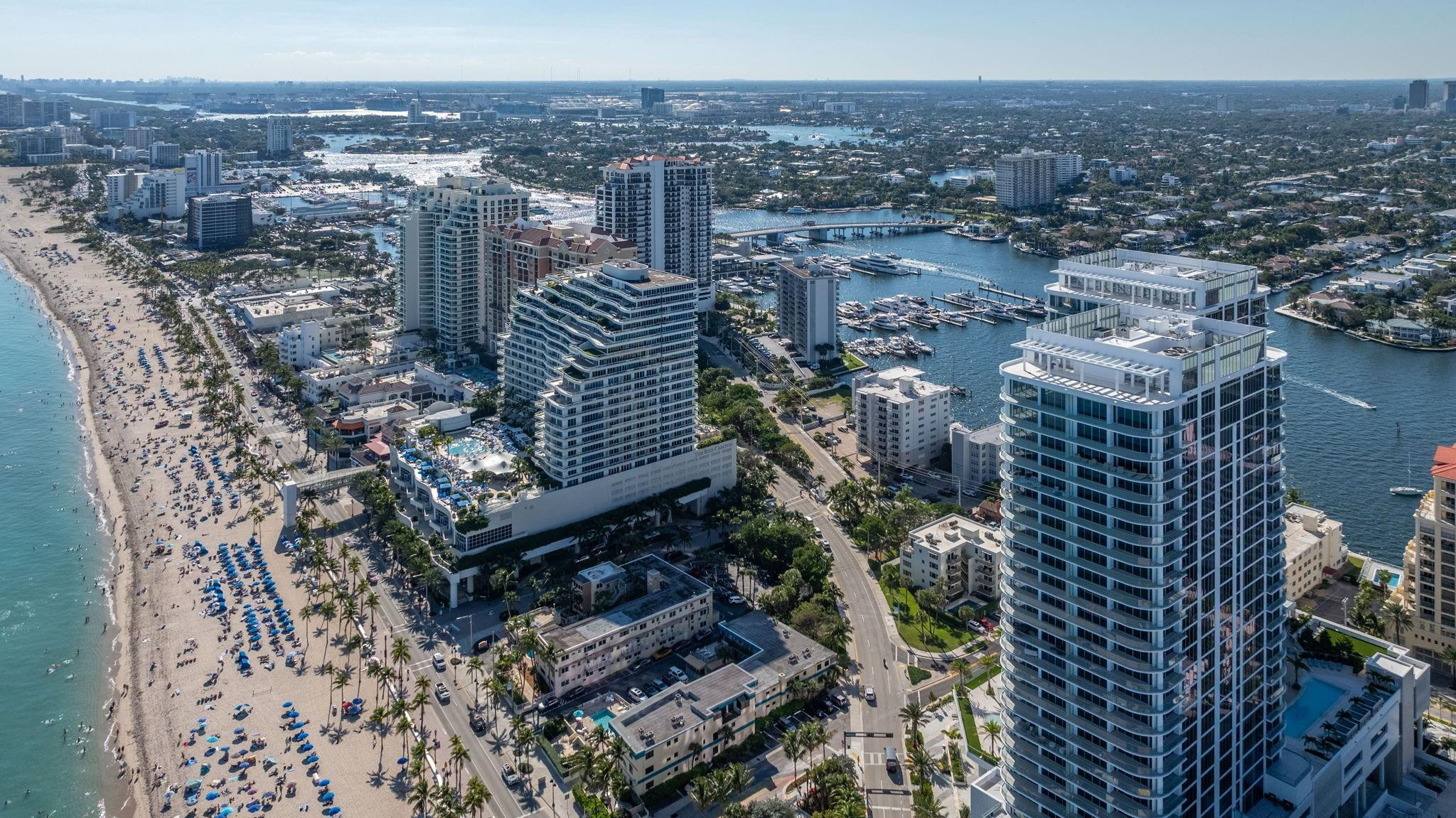 153 N Seabreeze Boulevard 2505