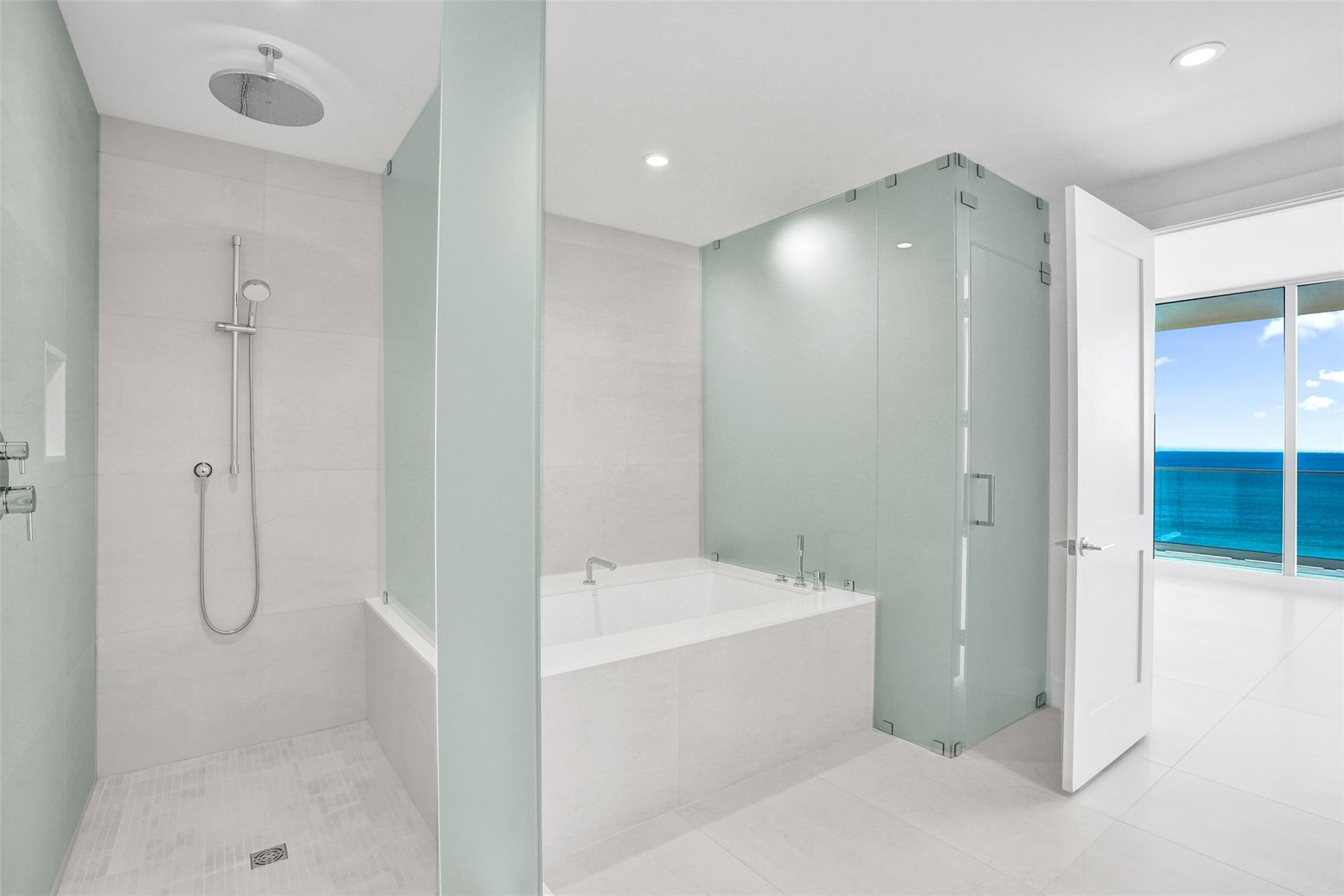 151 N Seabreeze Boulevard 1101-E