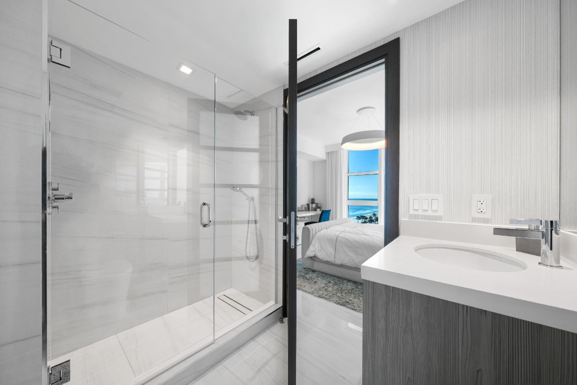 101 S Fort Lauderdale Beach Boulevard Unit: 1201