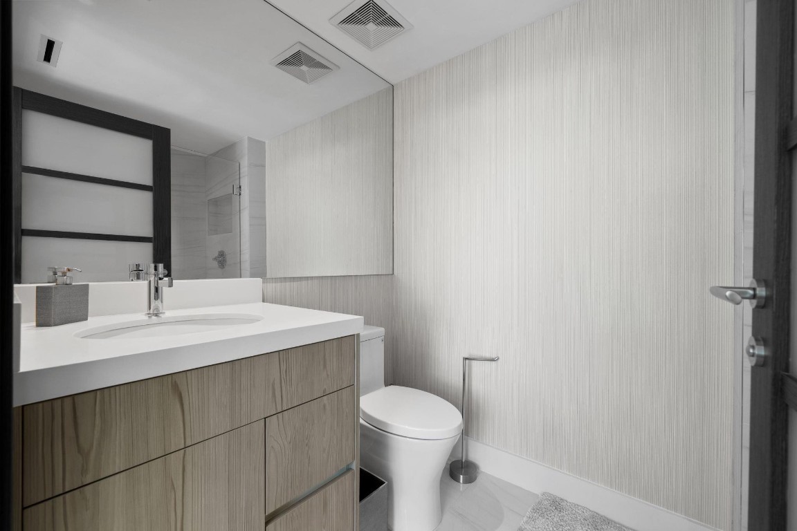 101 S Fort Lauderdale Beach Boulevard Unit: 1201