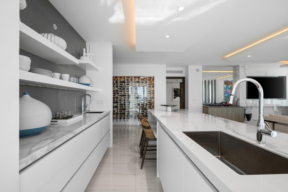 101 S Fort Lauderdale Beach Boulevard Unit: 1201