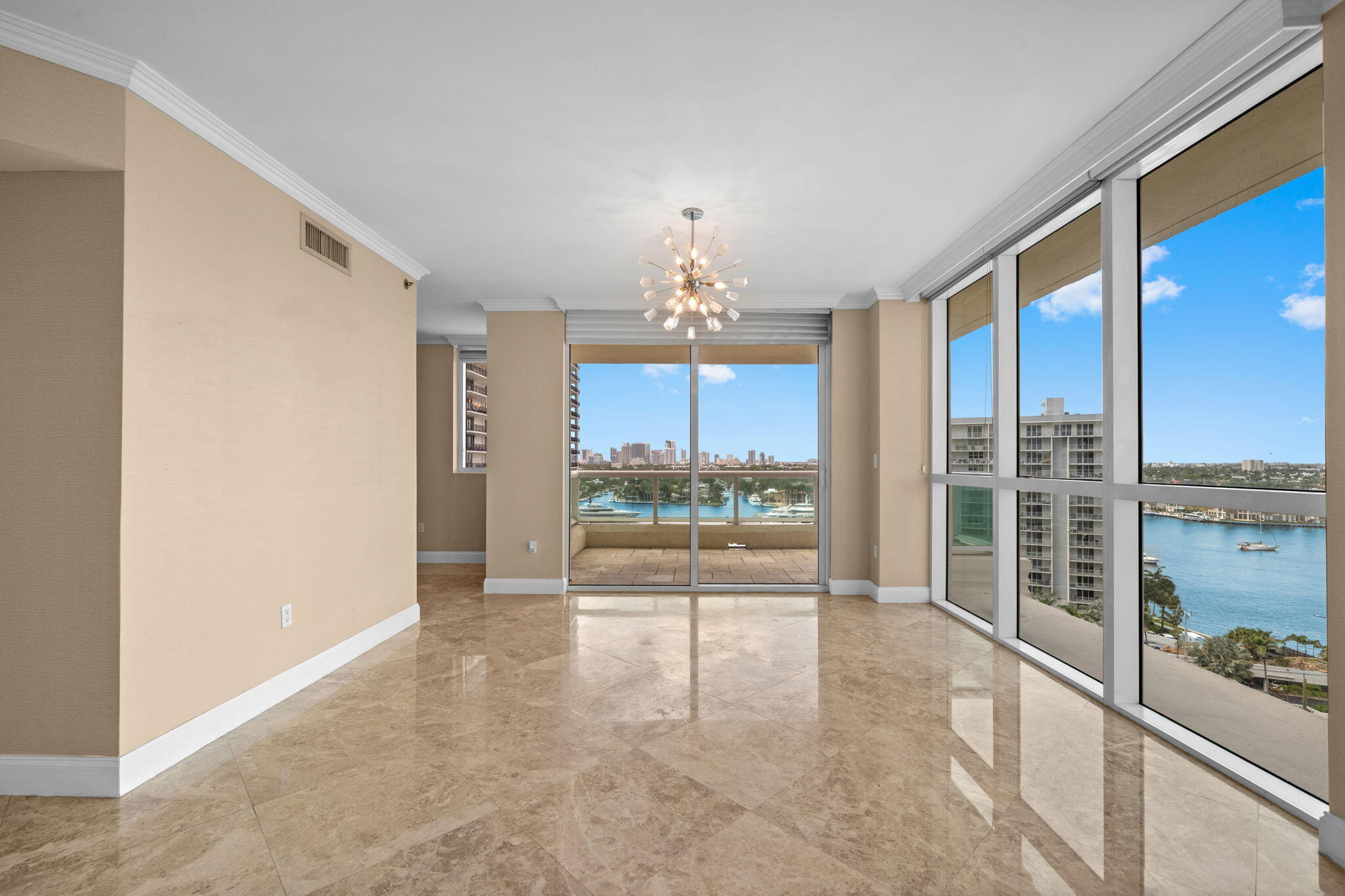 101 S Fort Lauderdale Beach Boulevard Unit: 1206