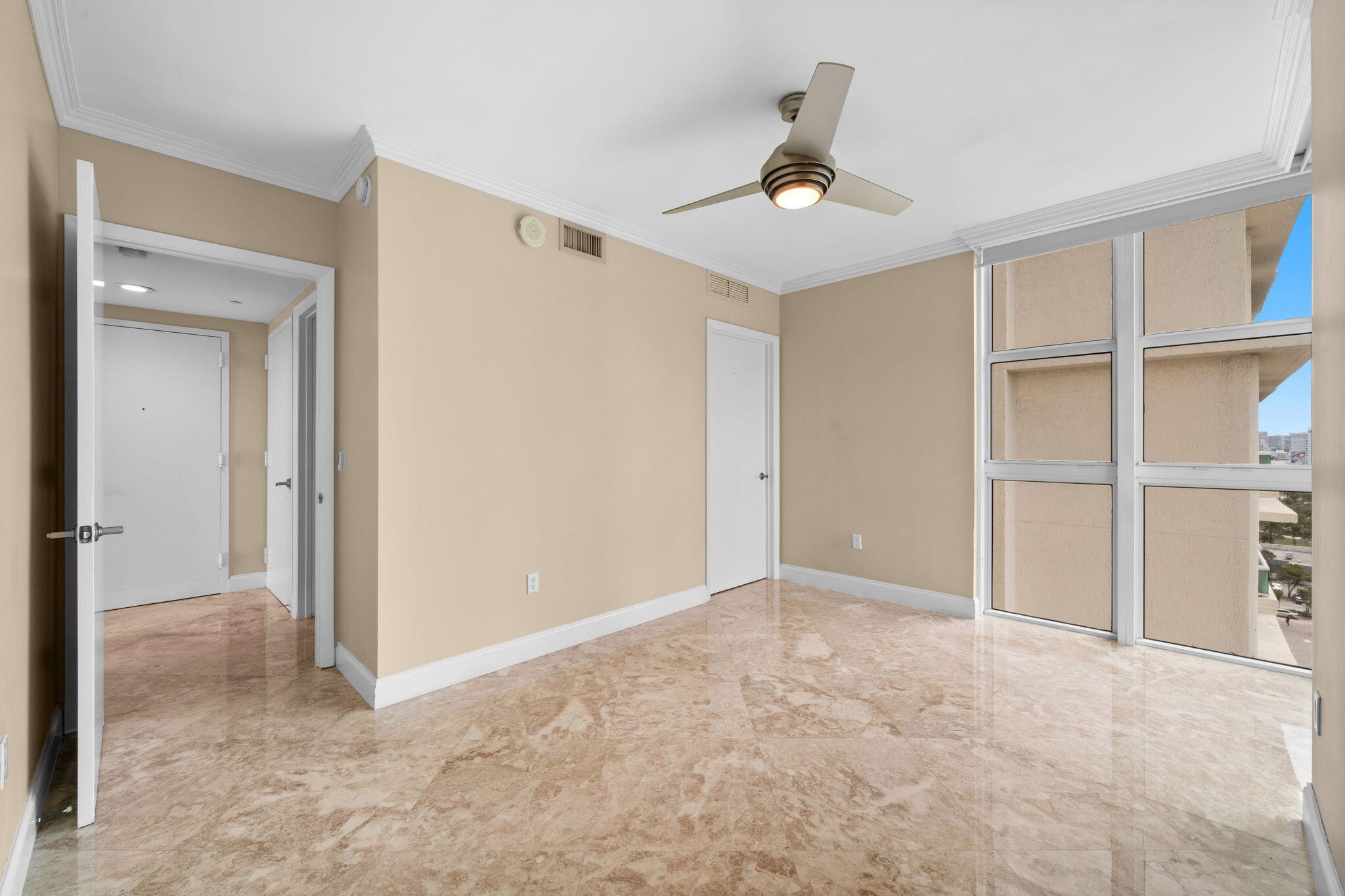 101 S Fort Lauderdale Beach Boulevard Unit: 1206