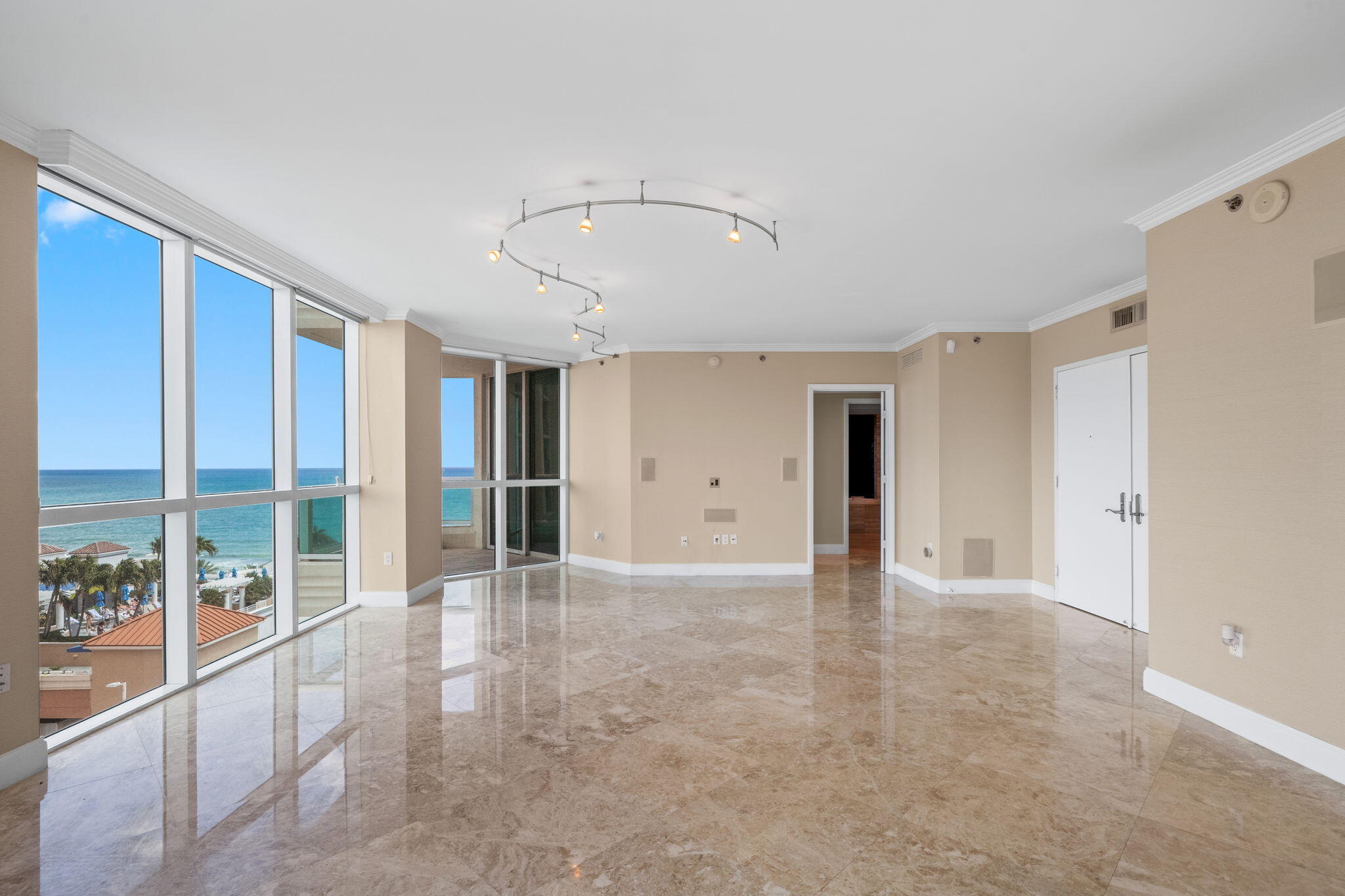 101 S Fort Lauderdale Beach Boulevard Unit: 1206
