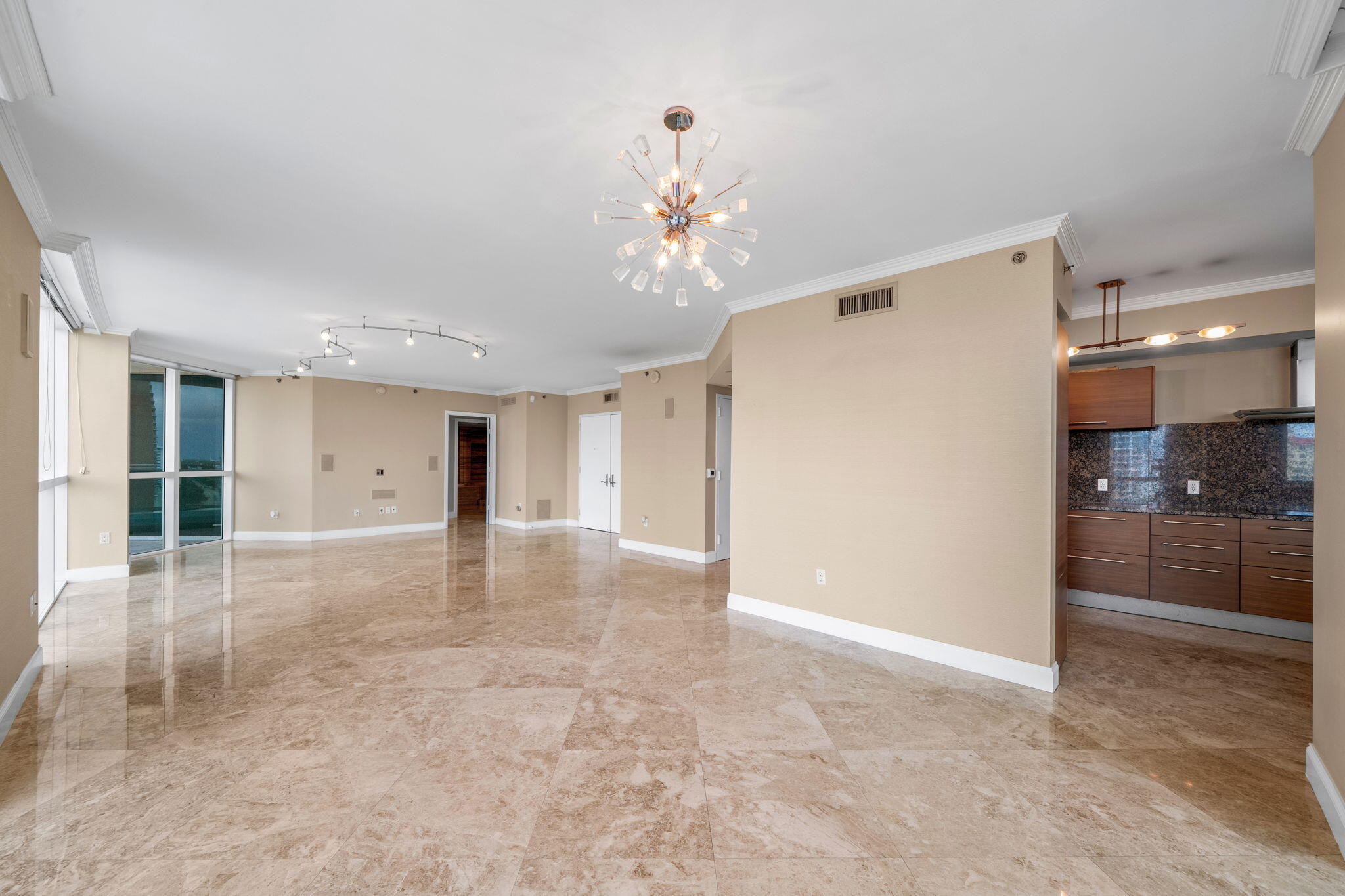 101 S Fort Lauderdale Beach Boulevard Unit: 1206