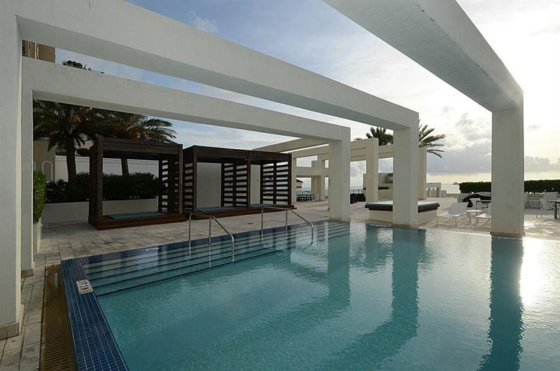 101 S Fort Lauderdale Beach Boulevard Unit: 1206