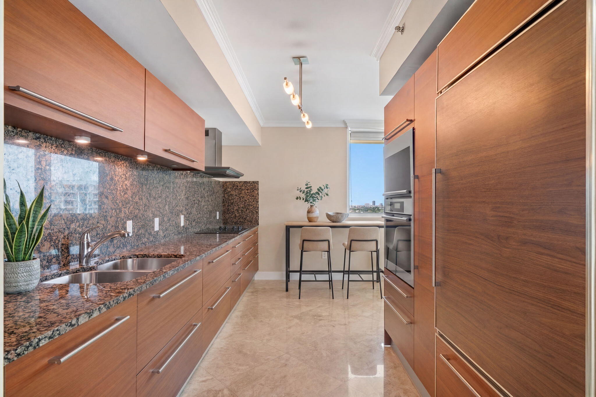 101 S Fort Lauderdale Beach Boulevard Unit: 1206