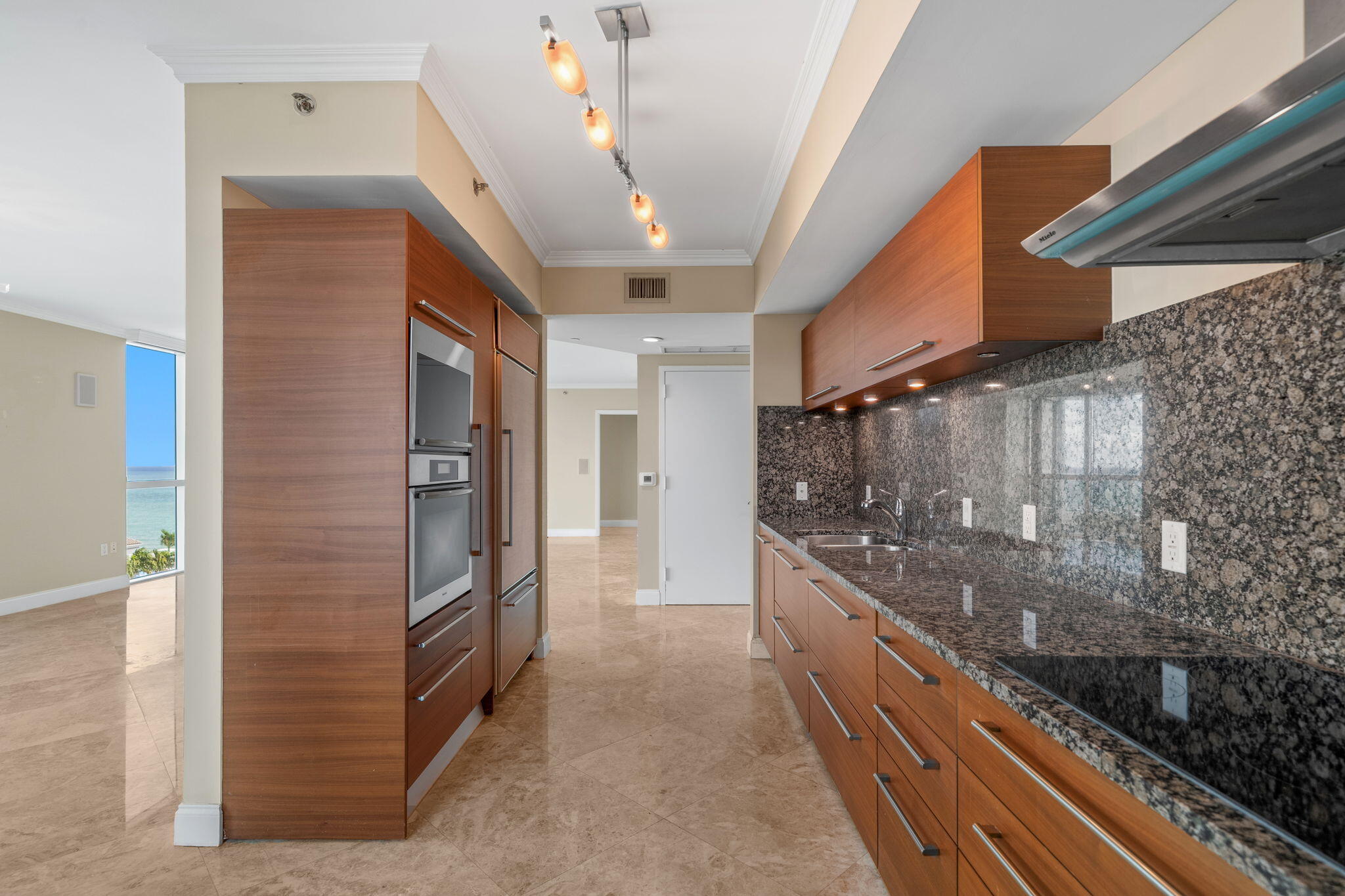 101 S Fort Lauderdale Beach Boulevard Unit: 1206