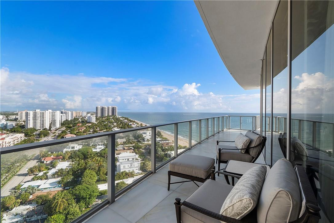 2200 N Ocean Boulevard N1701/N1801