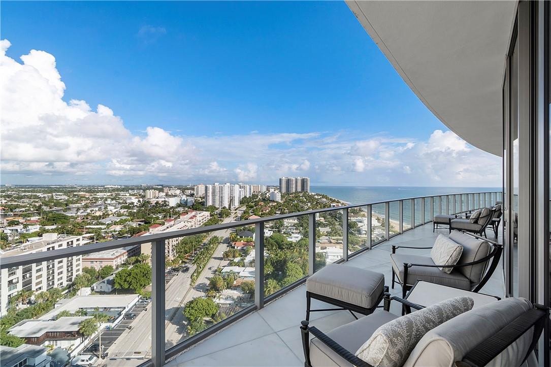 2200 N Ocean Boulevard N1701/N1801