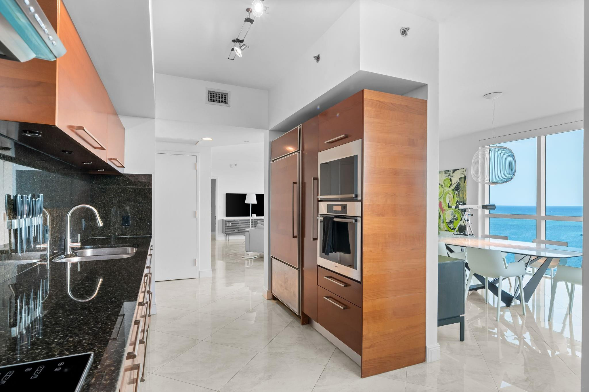 101 S Fort Lauderdale Beach Boulevard Unit: 2407