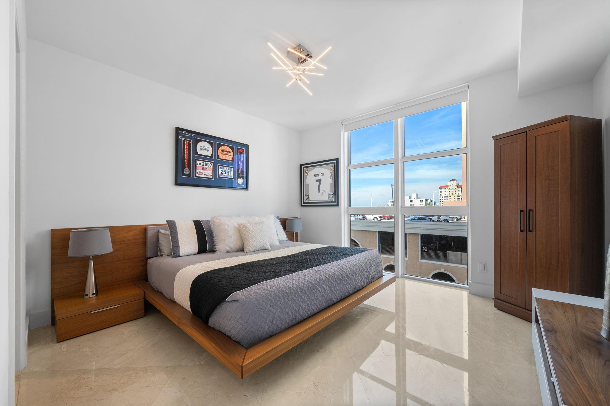 101 S Fort Lauderdale Beach Boulevard Unit: 705