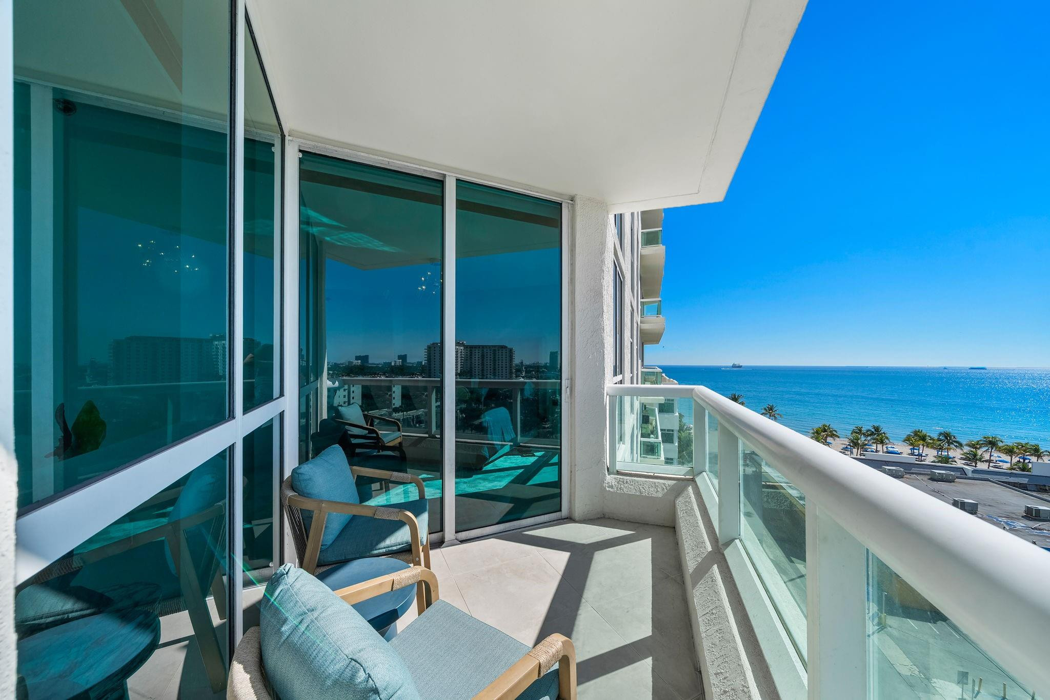 101 S Fort Lauderdale Beach Boulevard Unit: 907