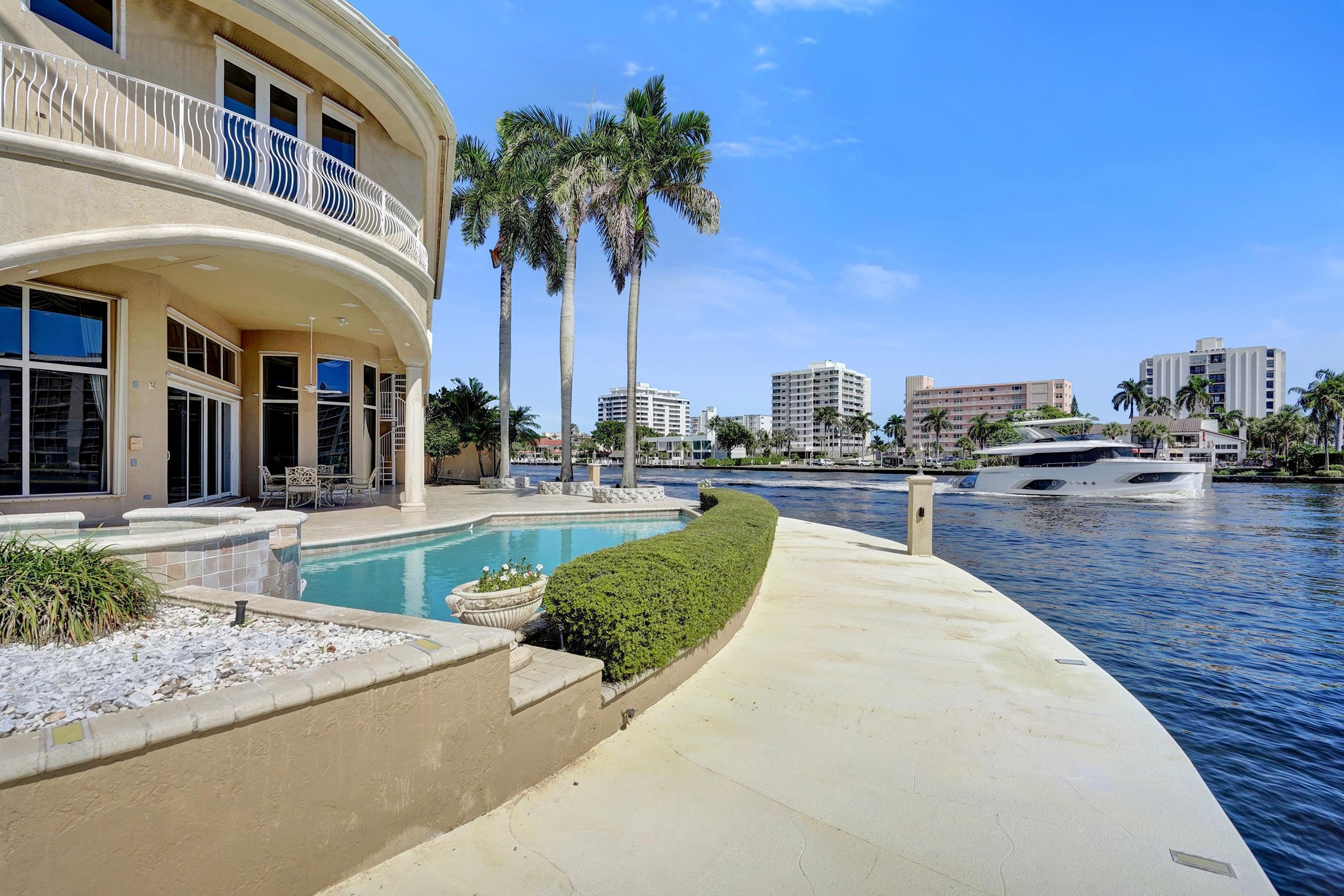 612 Admirals Way