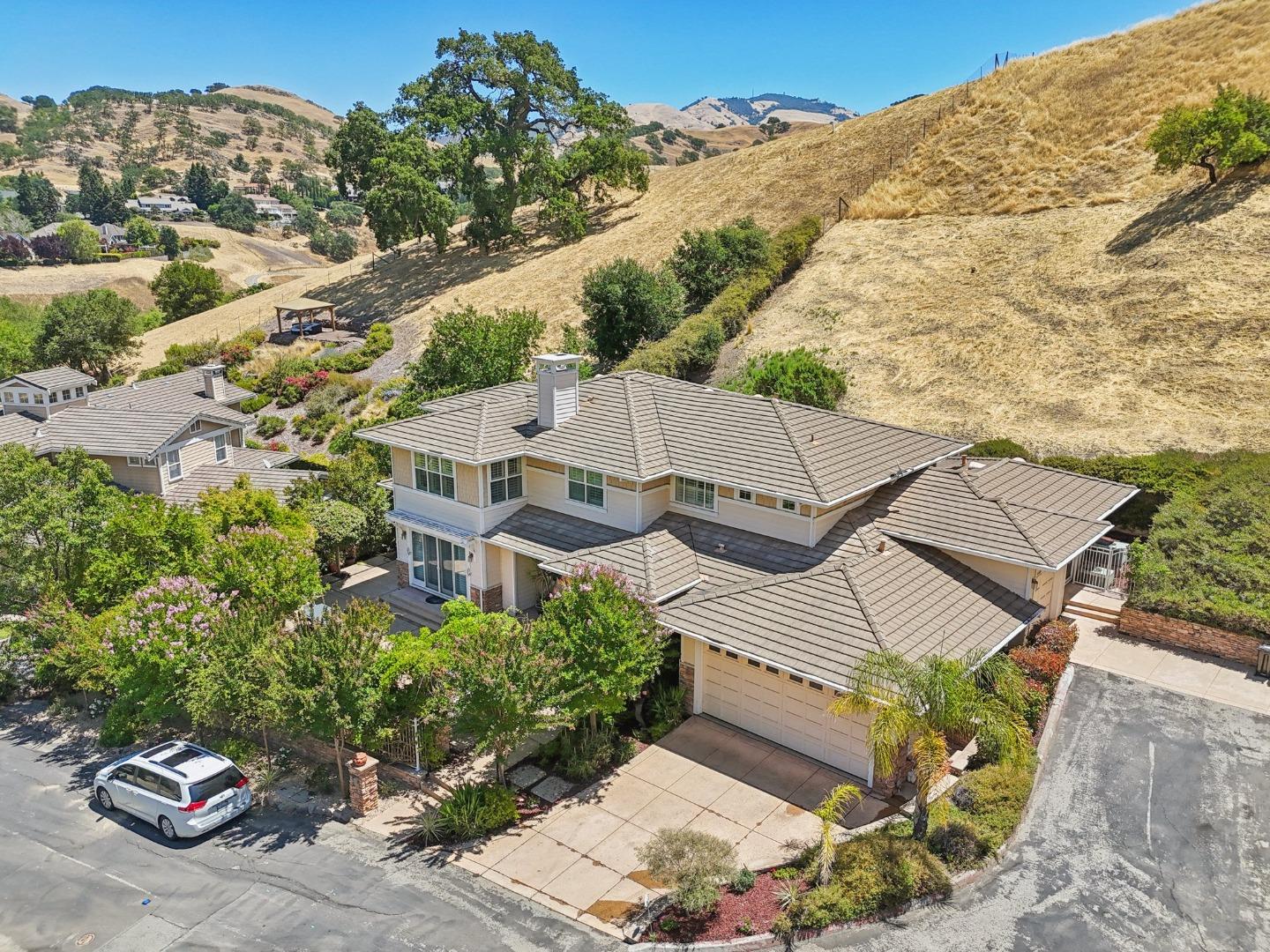 125 Mystic Place