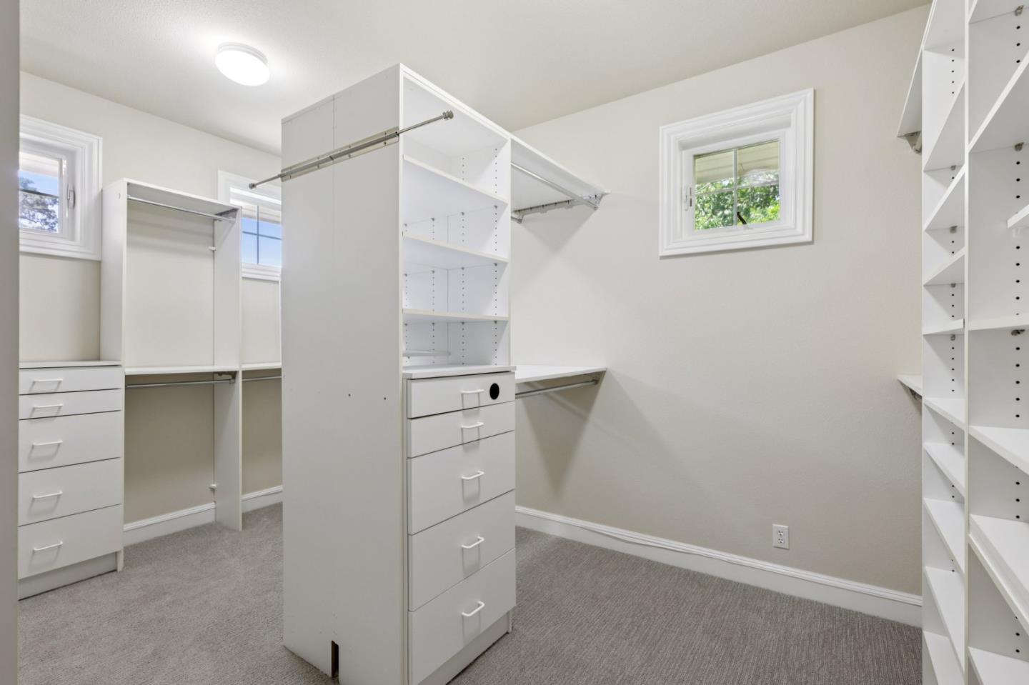 125 Mystic Place