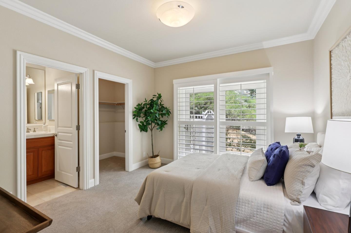 125 Mystic Place