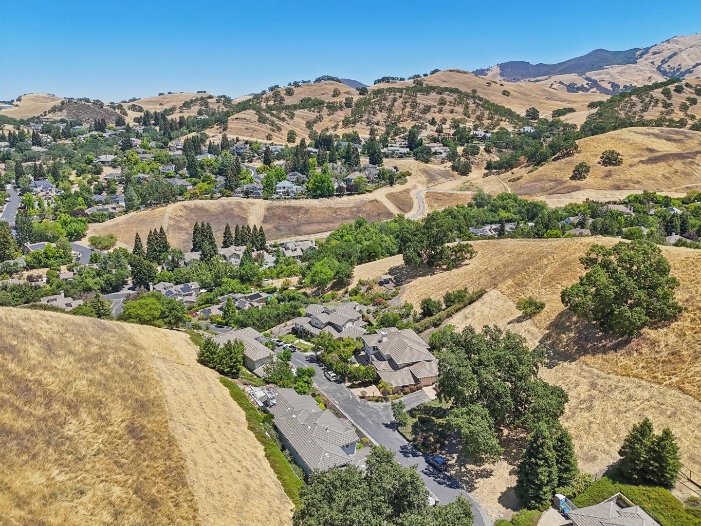 125 Mystic Place