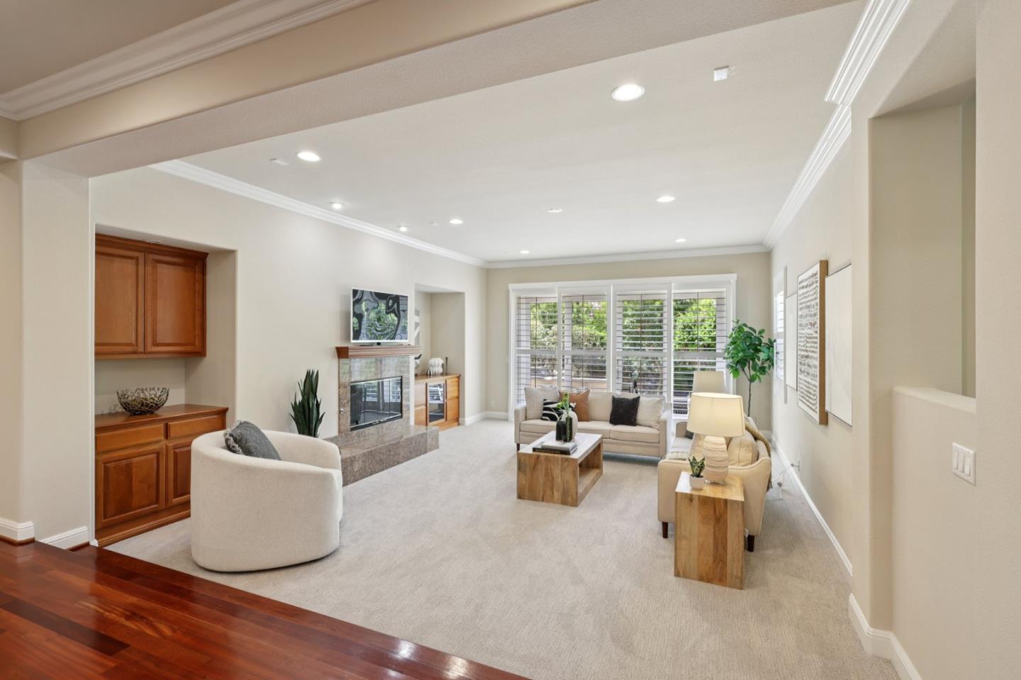 125 Mystic Place