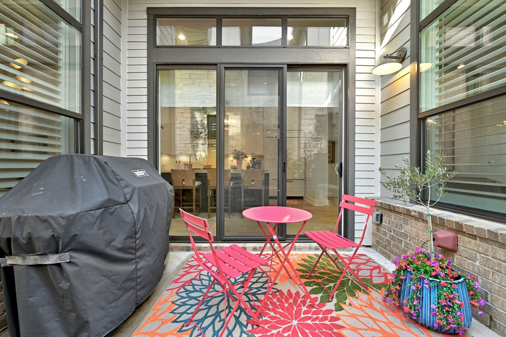 4209 Elevator DR