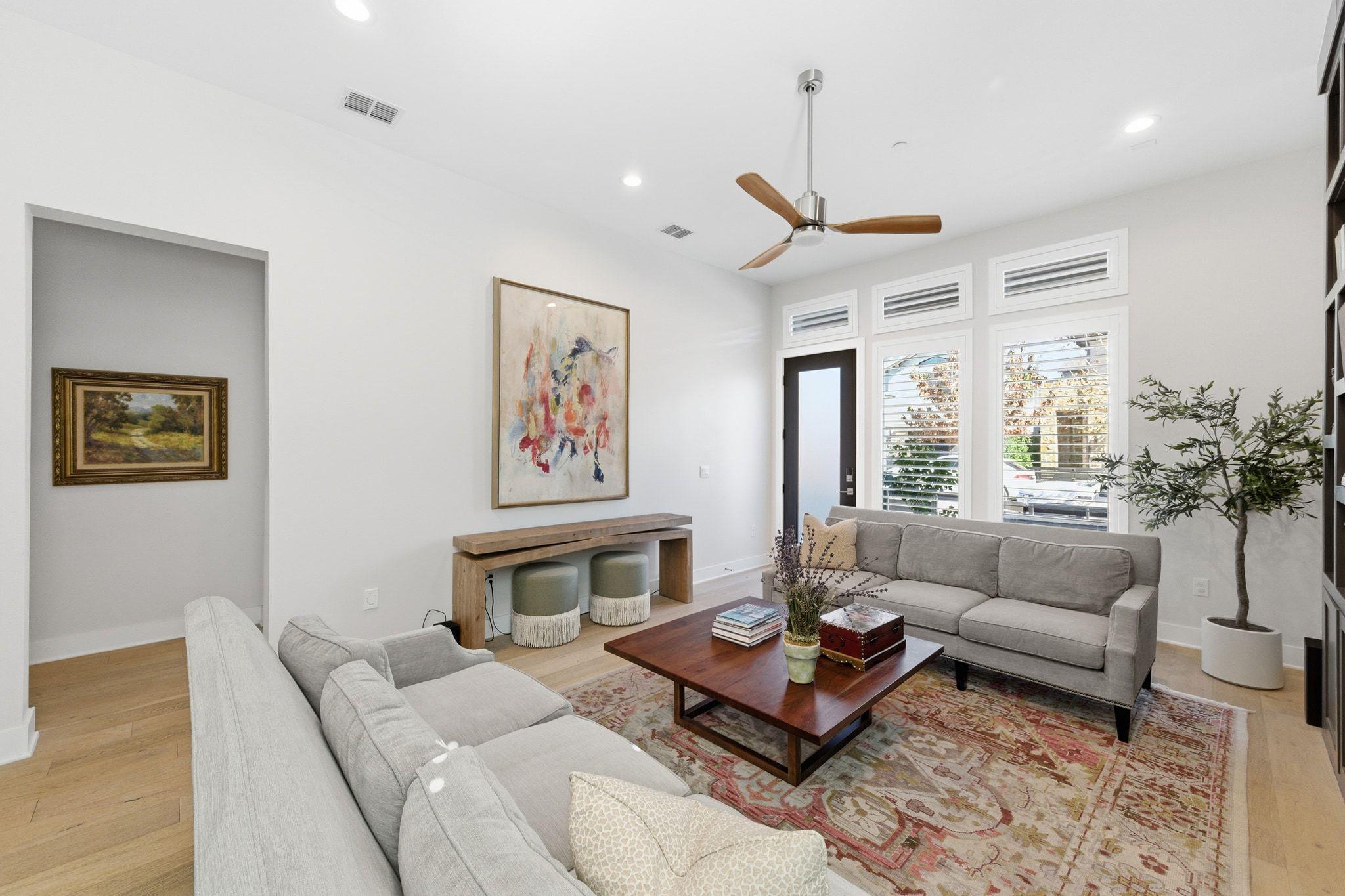 4209 Elevator DR