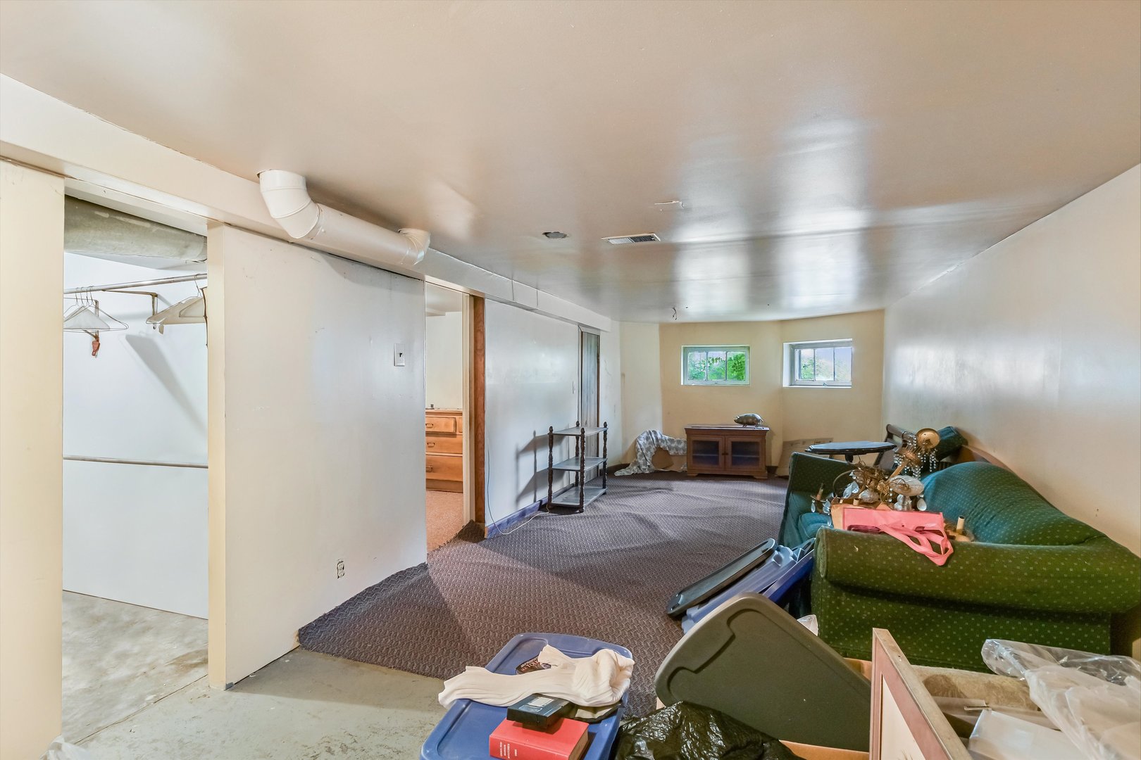 2511 N Sacramento Avenue