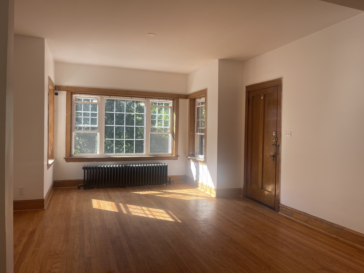 5304 W Altgeld Street Unit: 2
