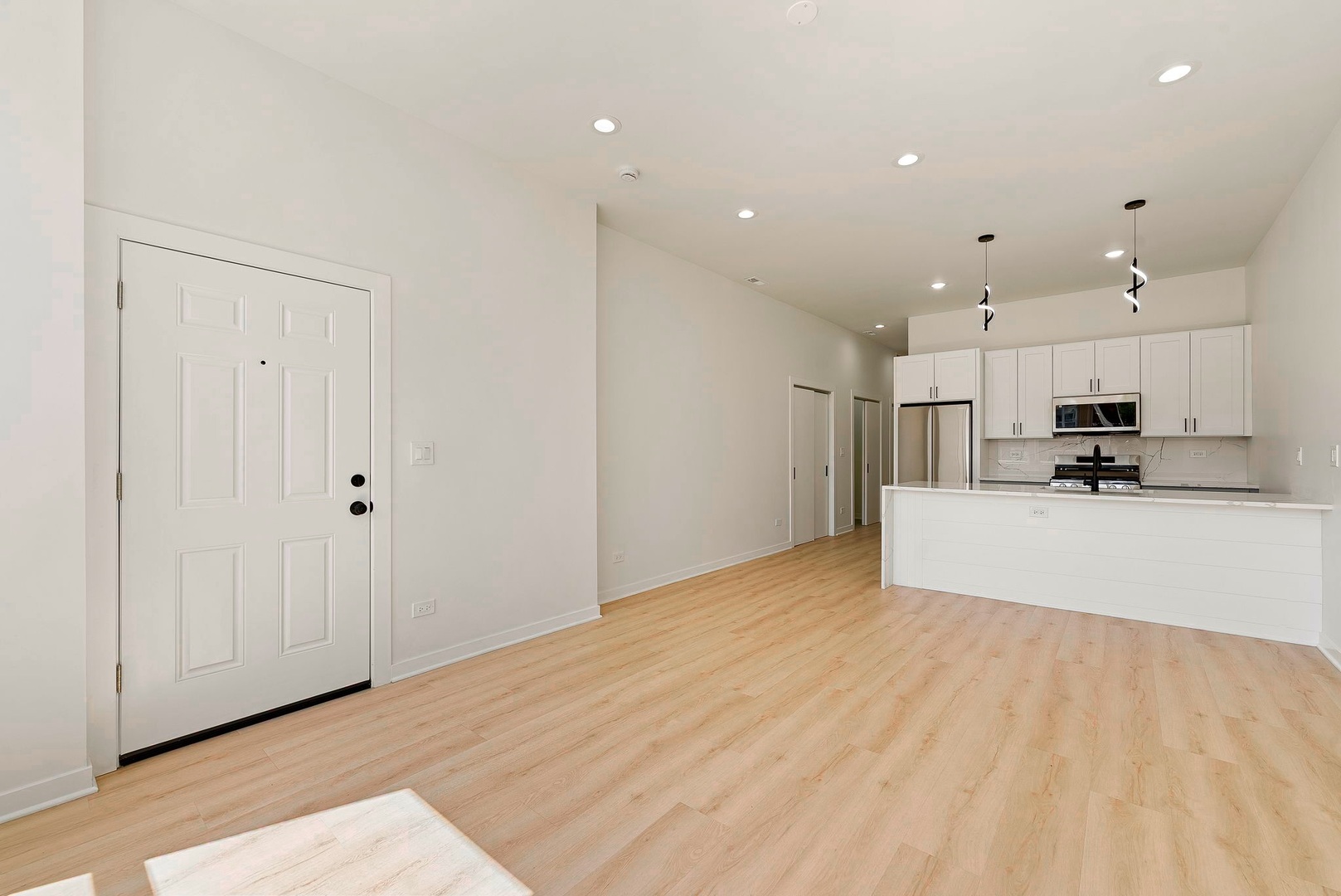 530 N Lawndale Avenue