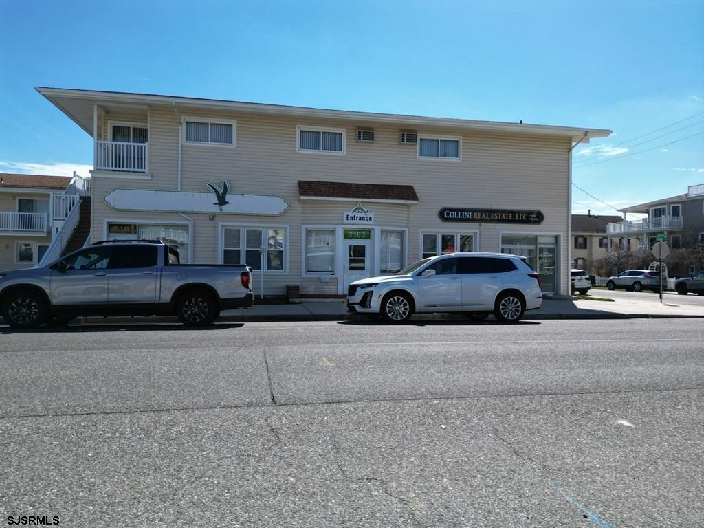 2137 Asbury Ave Unit: 17