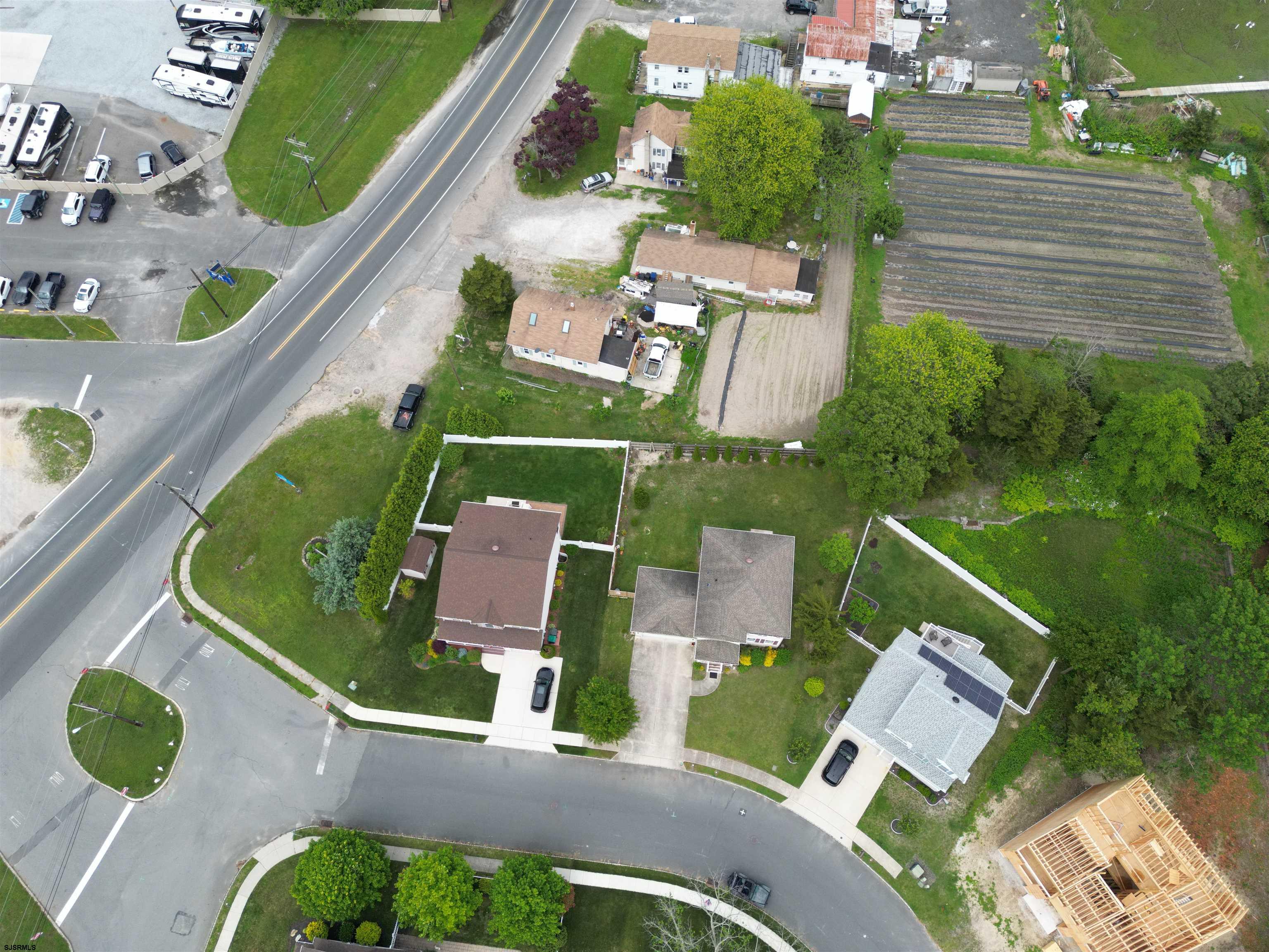 1302 Roberts Ave Ave