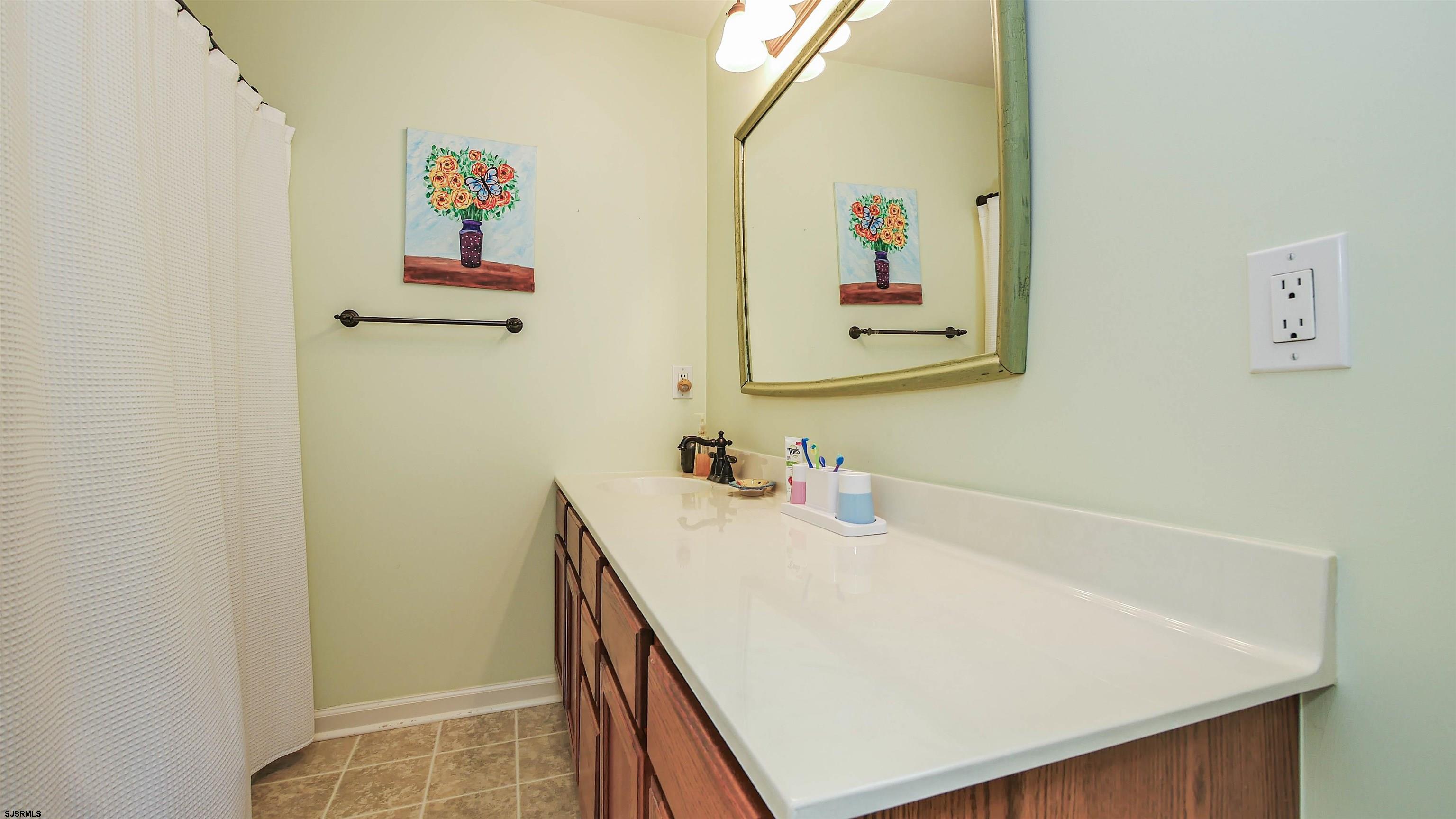 193 Betsey Scull Rd Road
