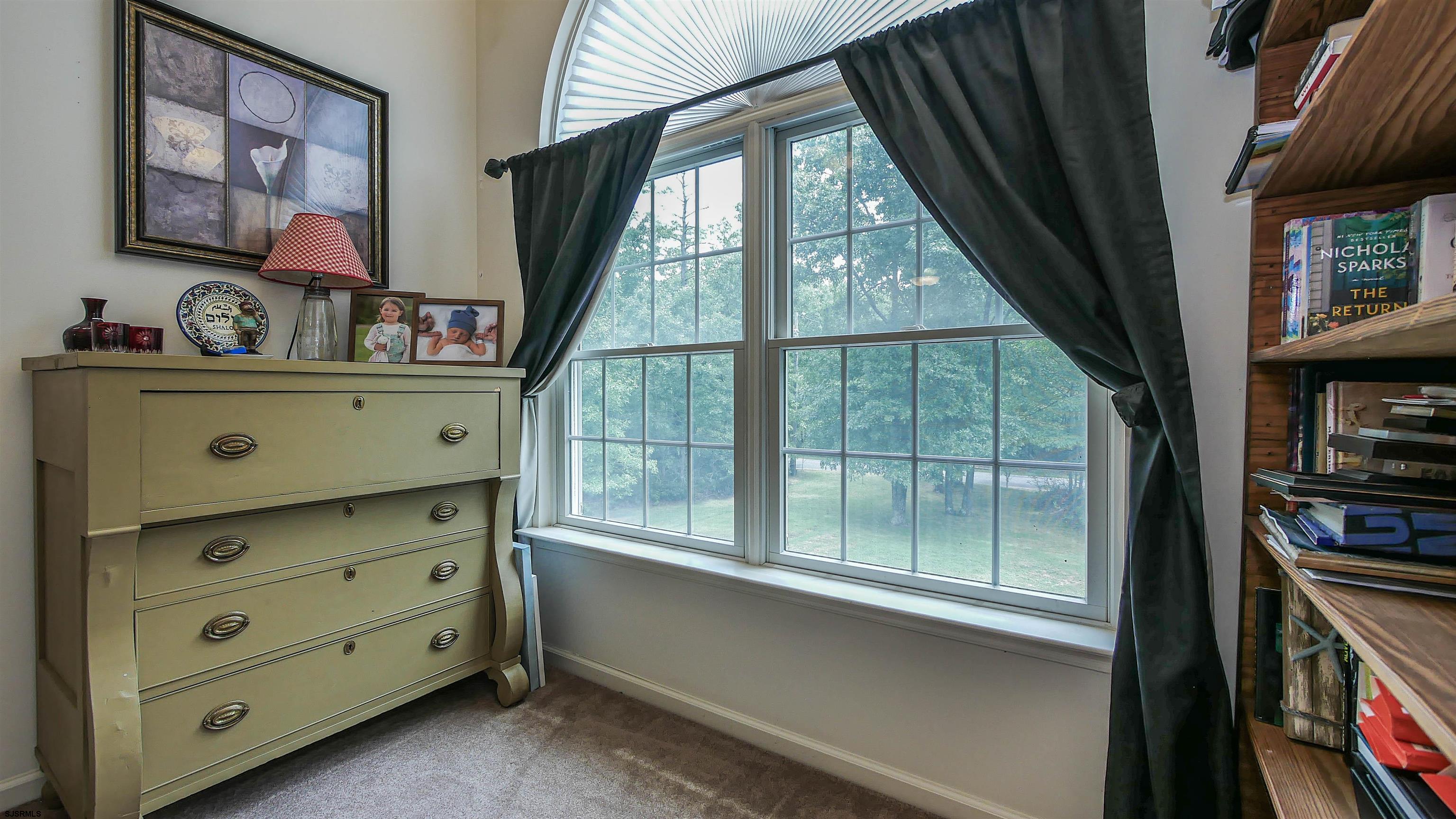 193 Betsey Scull Rd Road