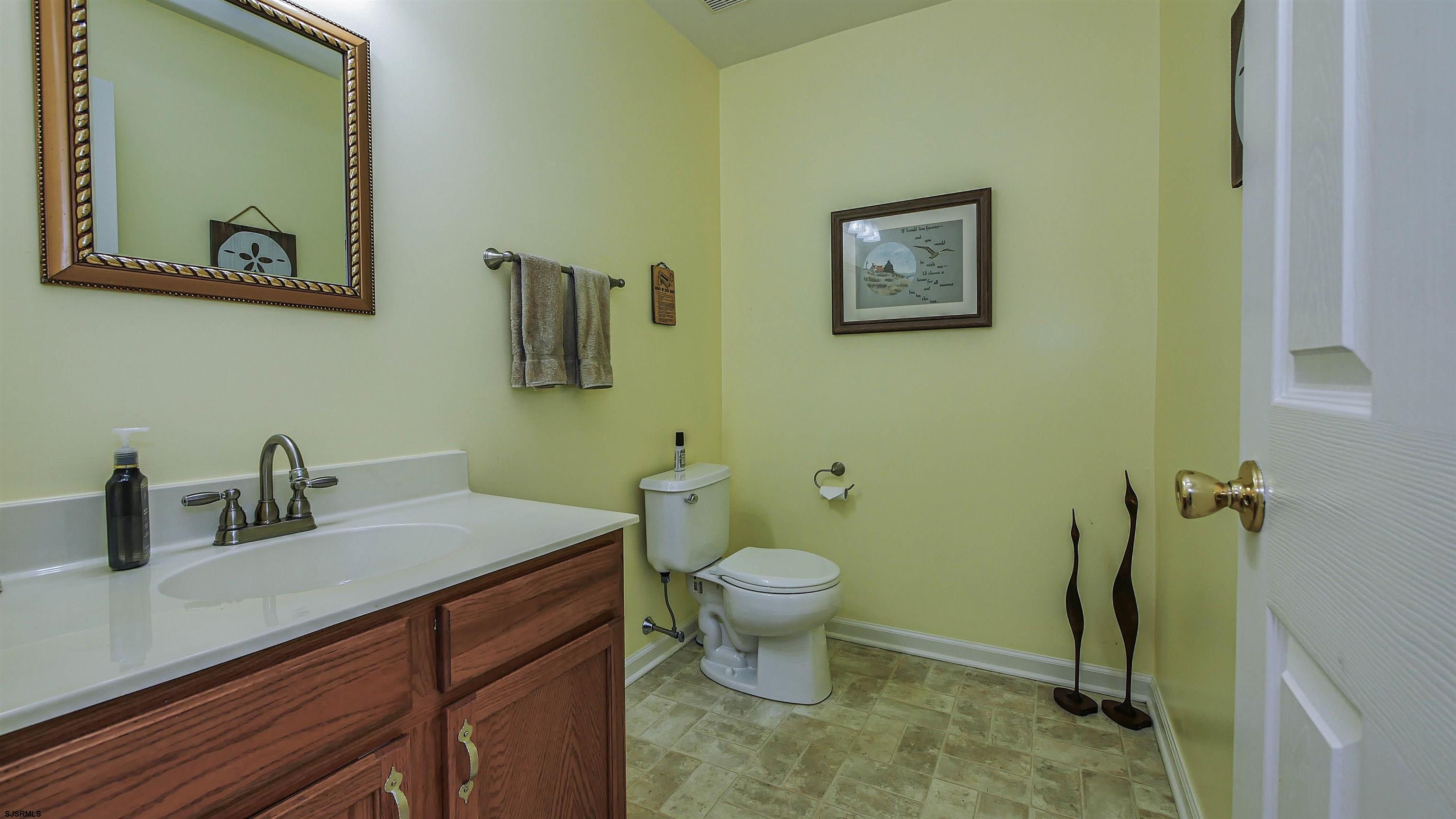 193 Betsey Scull Rd Road