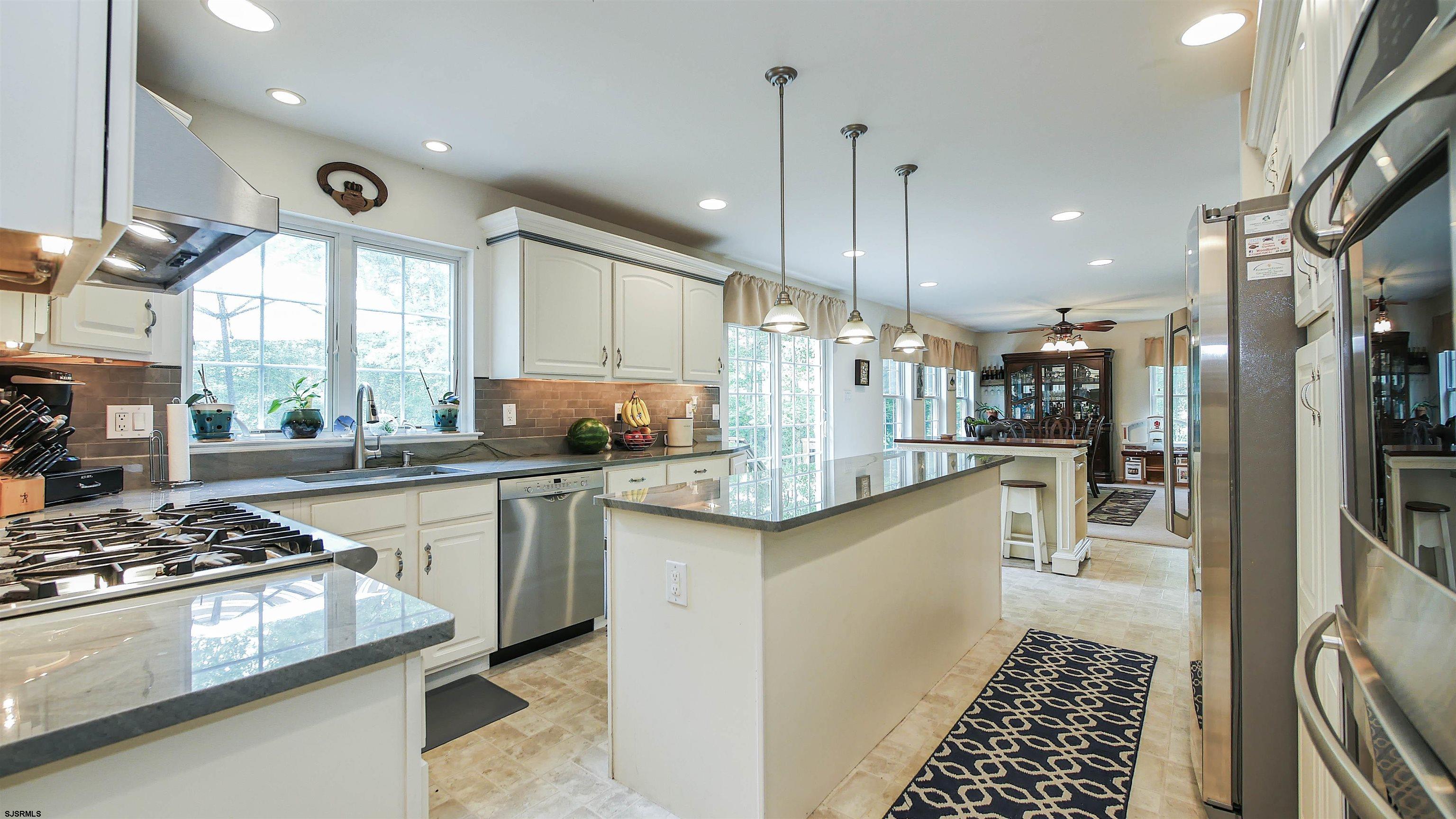 193 Betsey Scull Rd Road