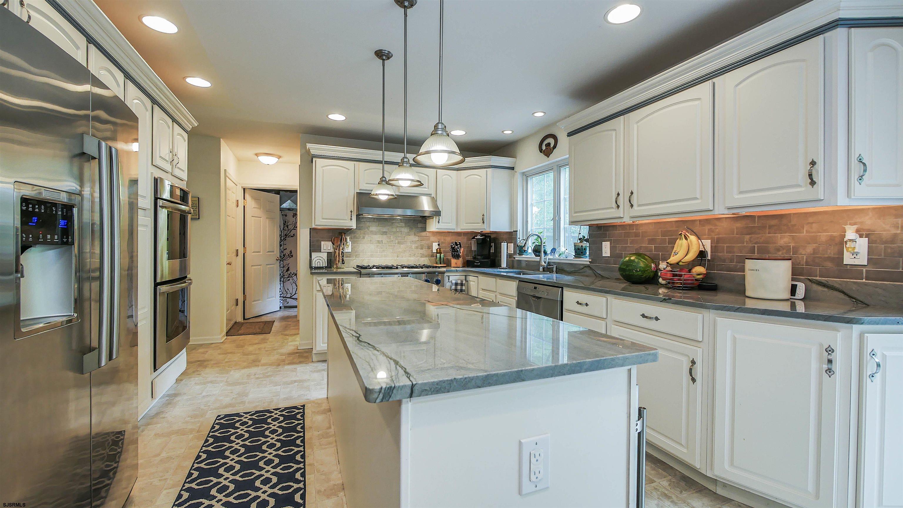 193 Betsey Scull Rd Road