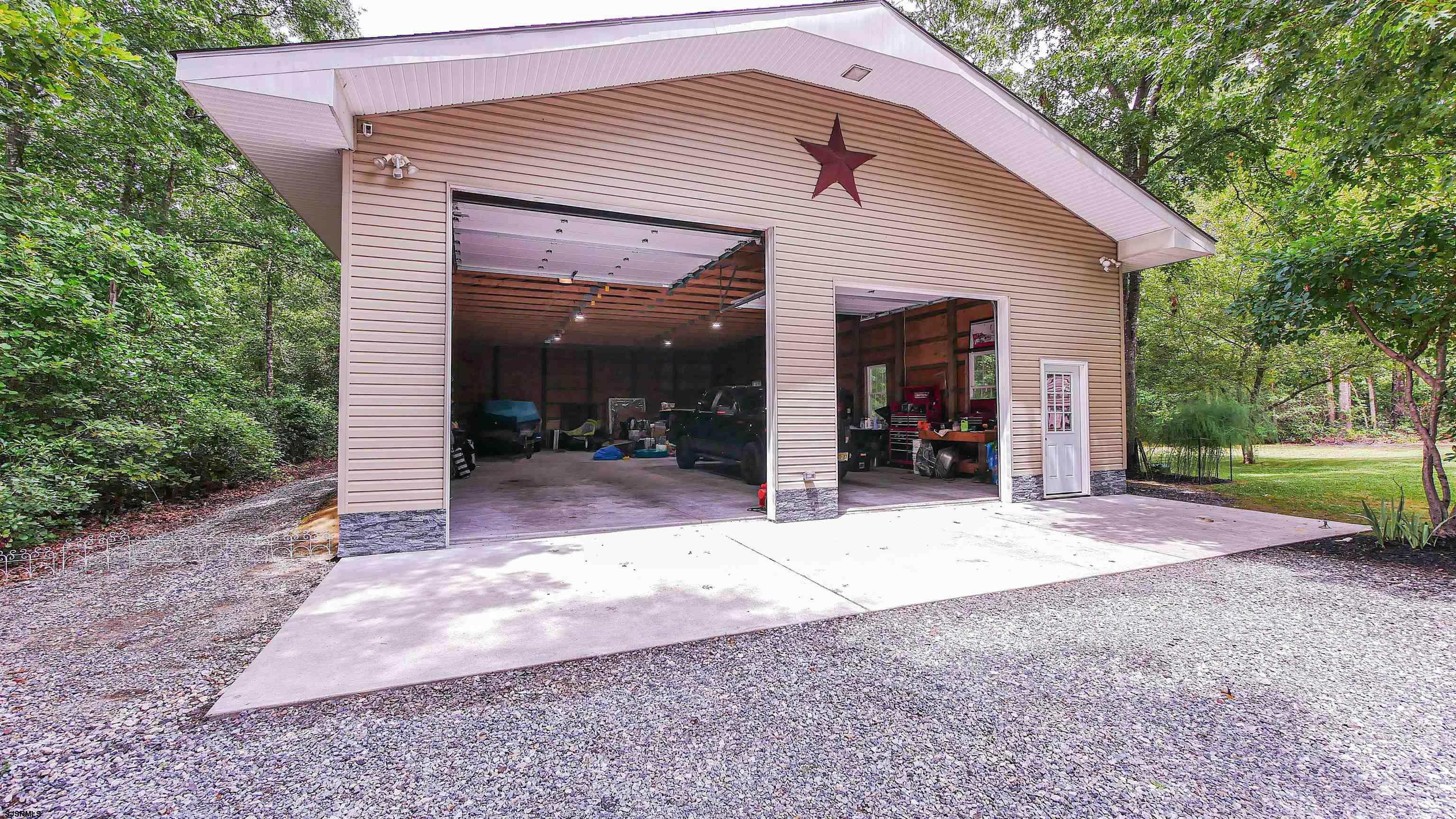 193 Betsey Scull Rd Road