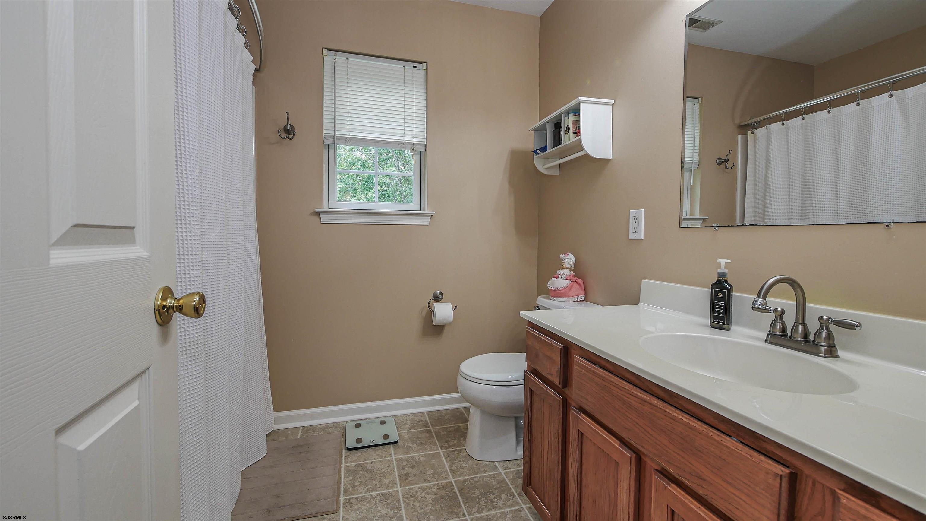 193 Betsey Scull Rd Road
