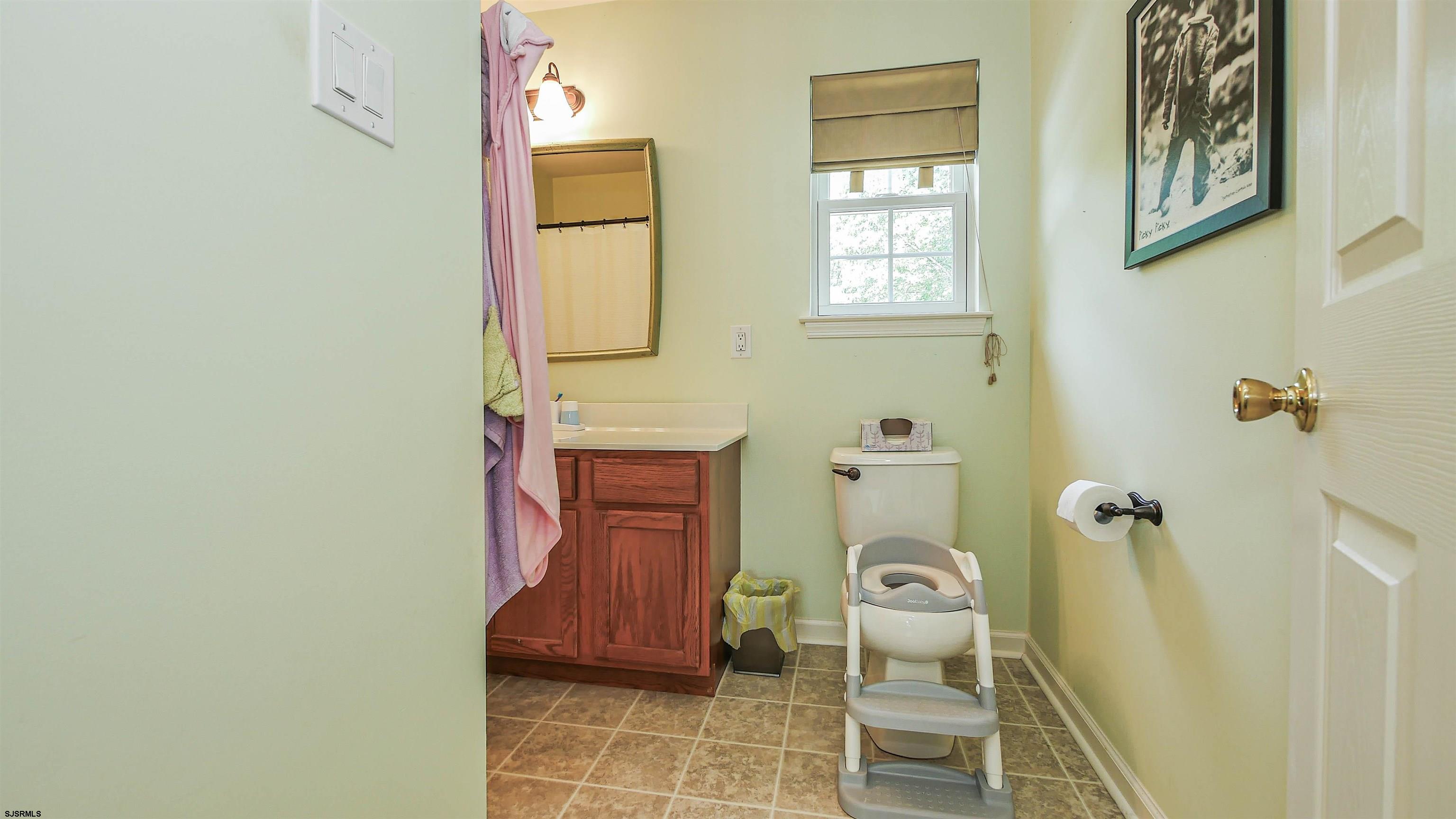 193 Betsey Scull Rd Road