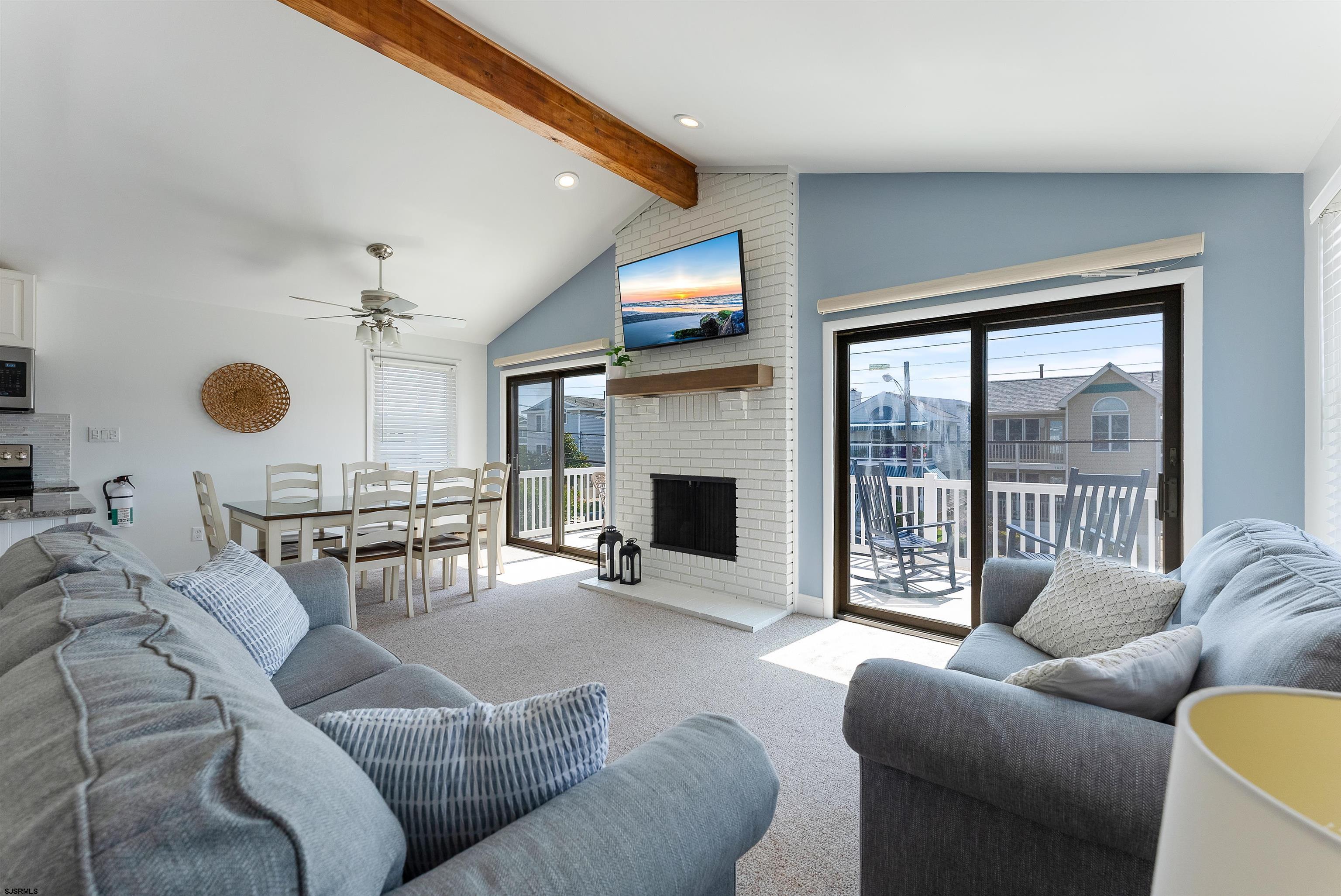 5018 Asbury Ave Ave Unit: 2