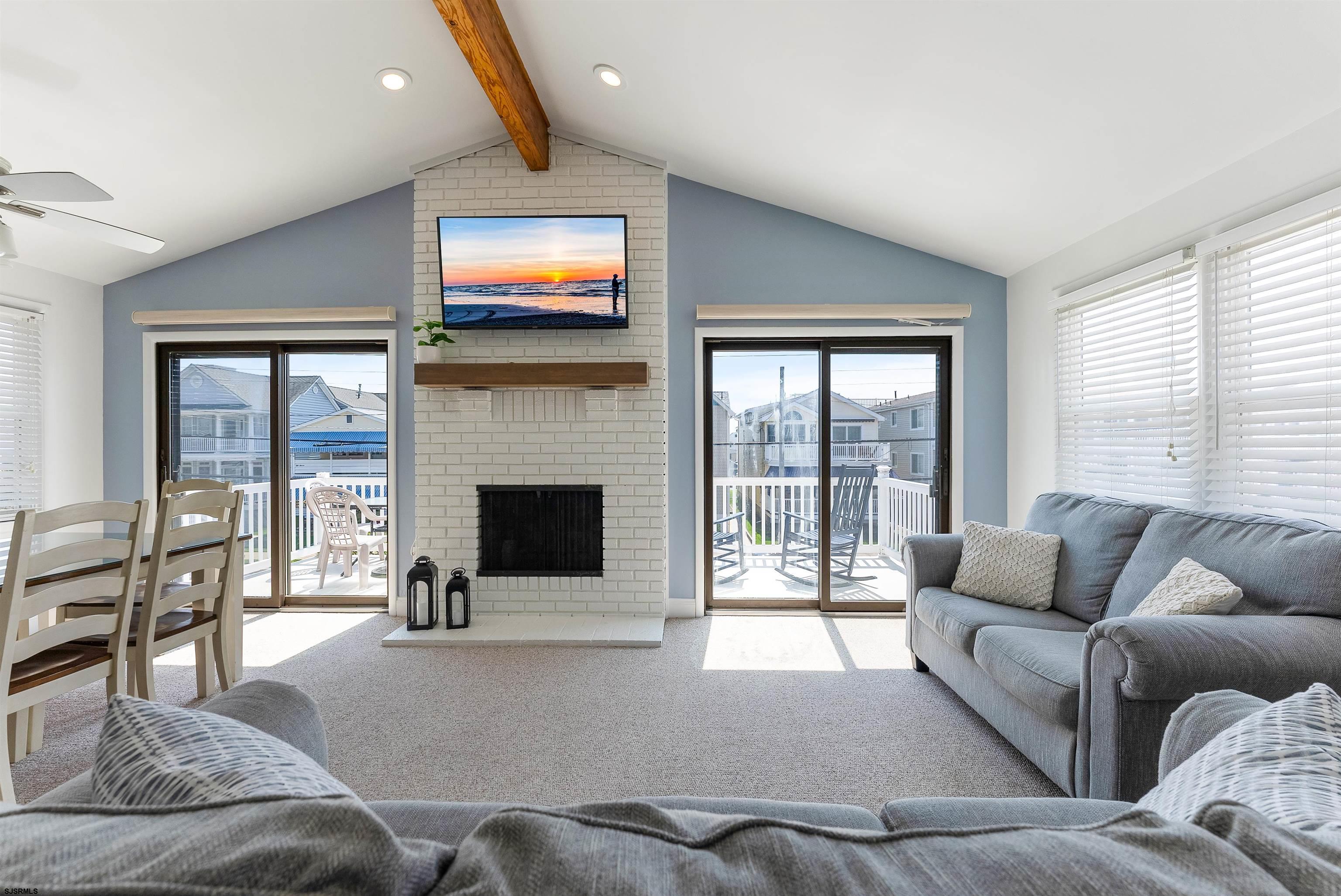 5018 Asbury Ave Ave Unit: 2