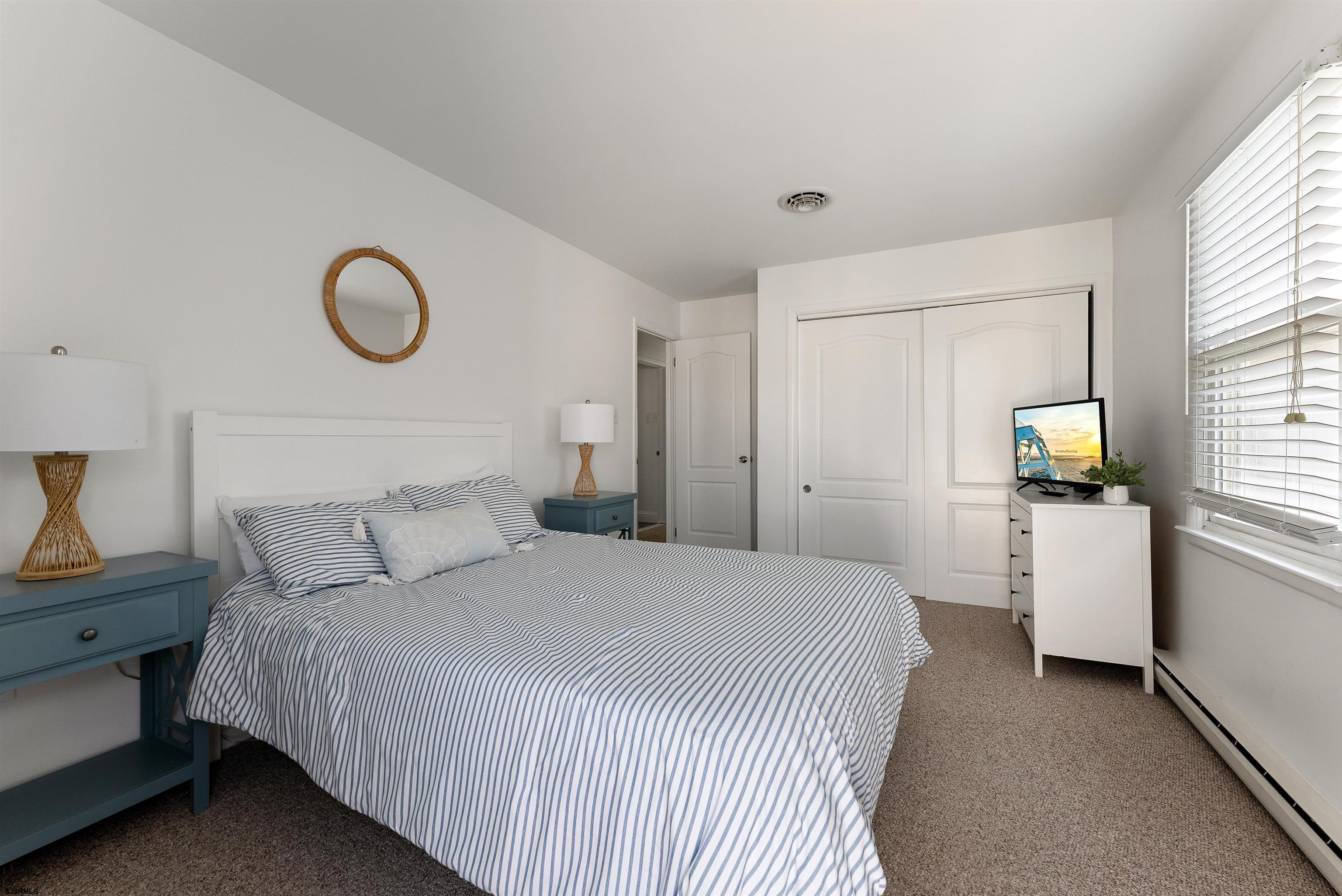 5018 Asbury Ave Ave Unit: 2