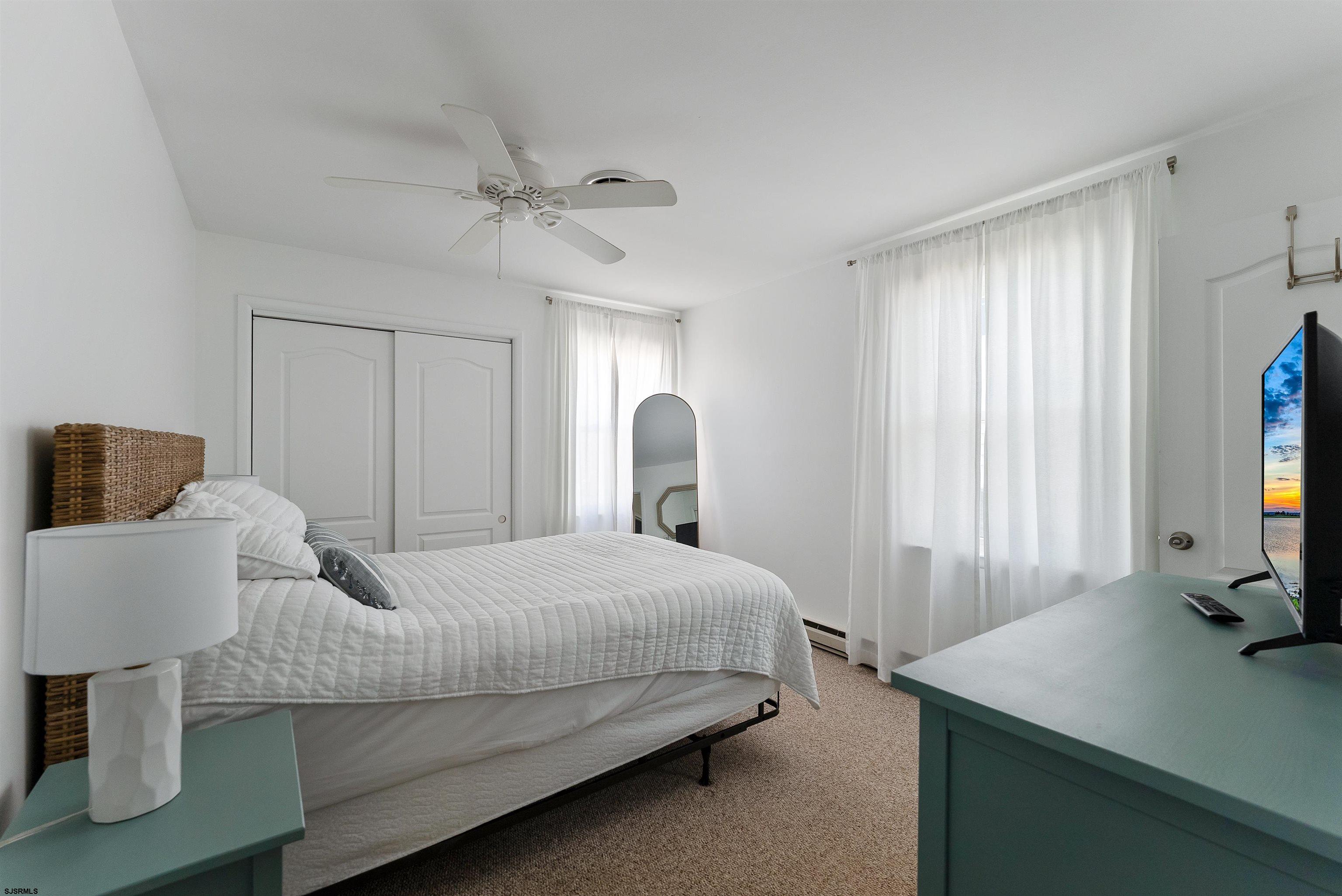 5018 Asbury Ave Ave Unit: 2