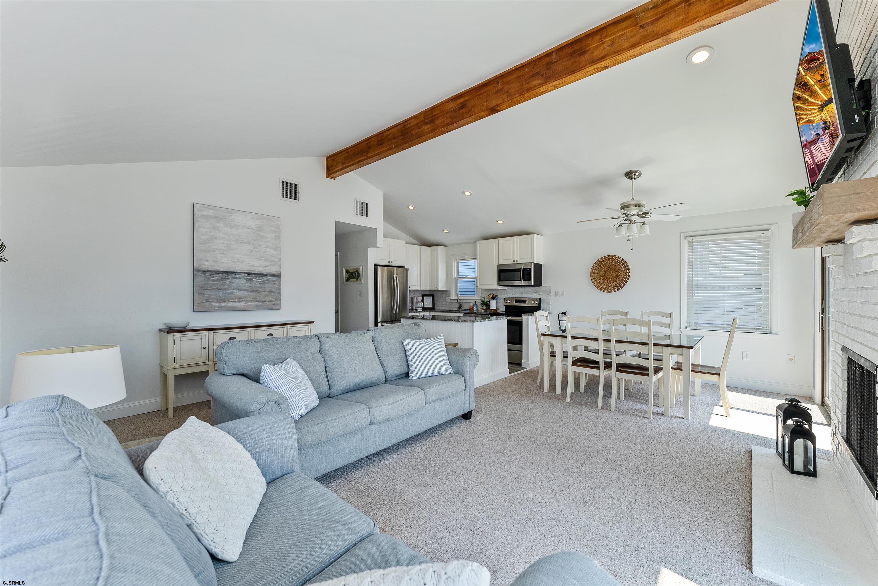 5018 Asbury Ave Ave Unit: 2