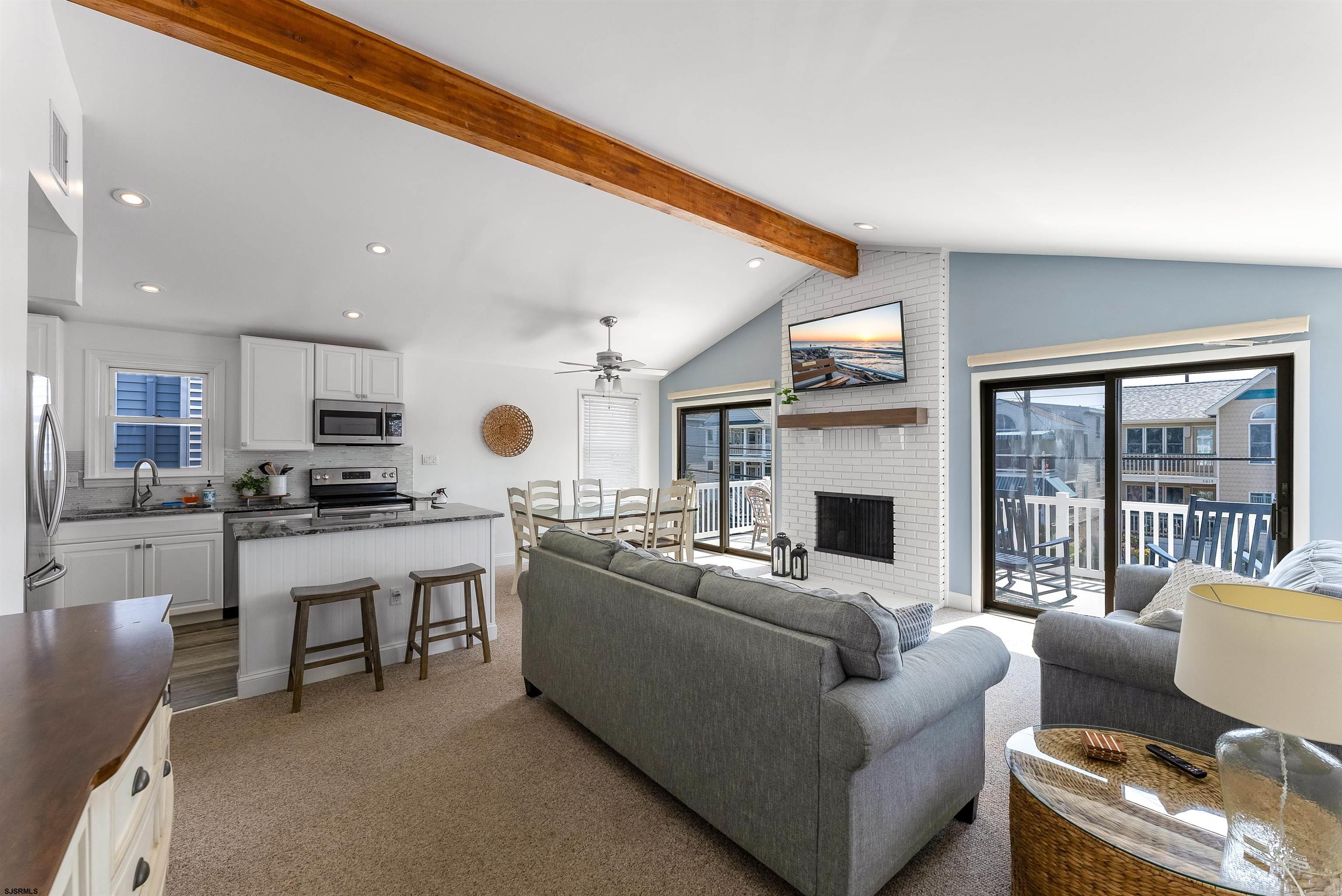 5018 Asbury Ave Ave Unit: 2
