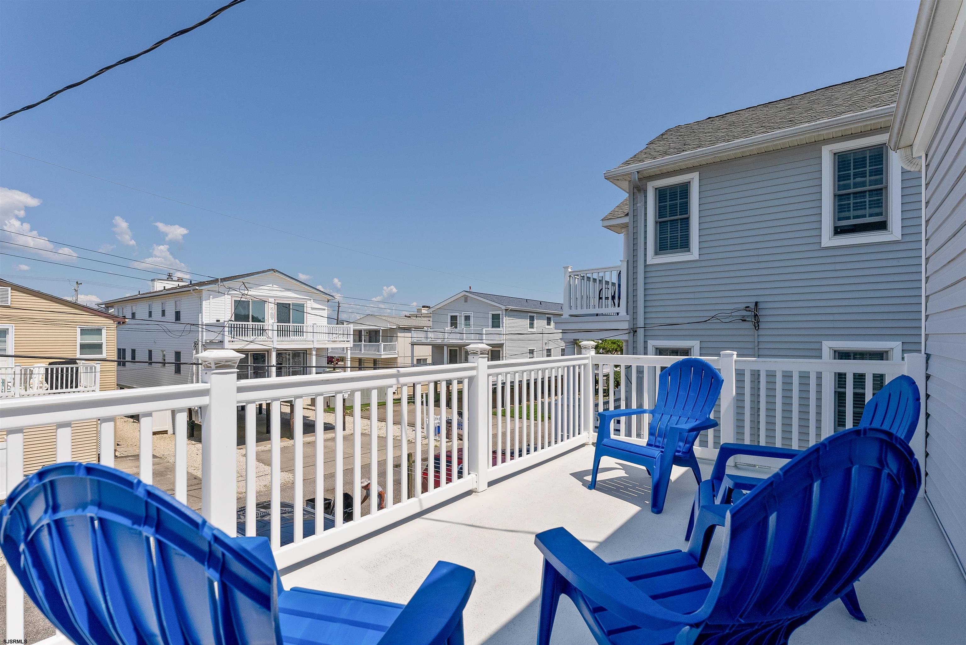 5018 Asbury Ave Ave Unit: 2