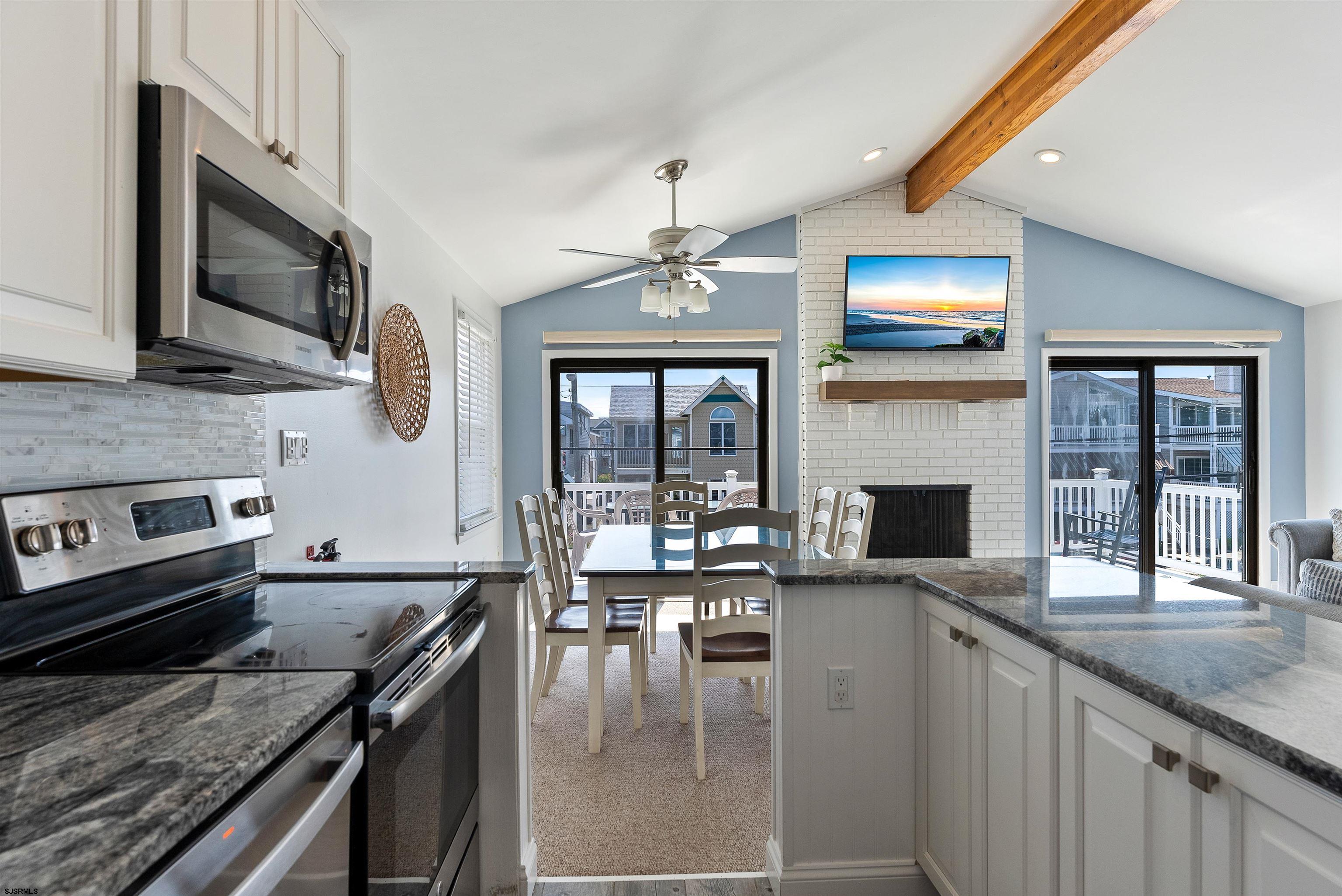 5018 Asbury Ave Ave Unit: 2
