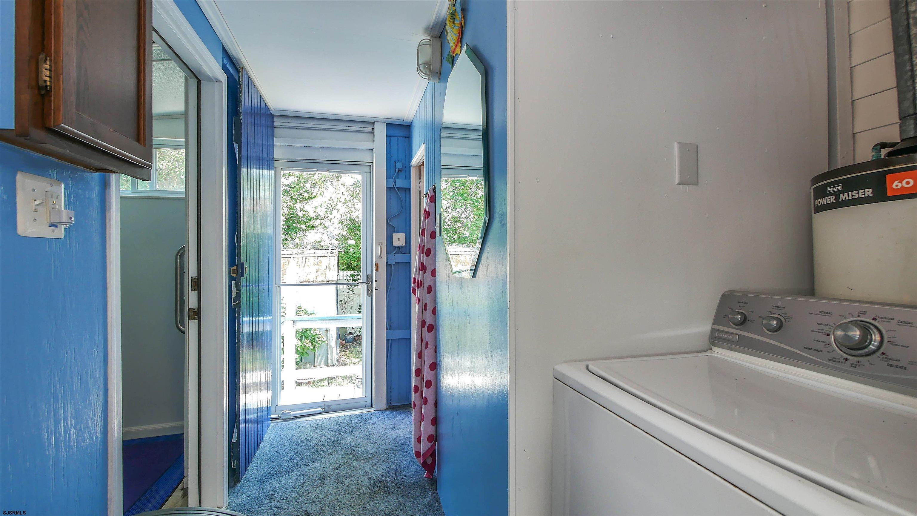 709 E 4th Street
