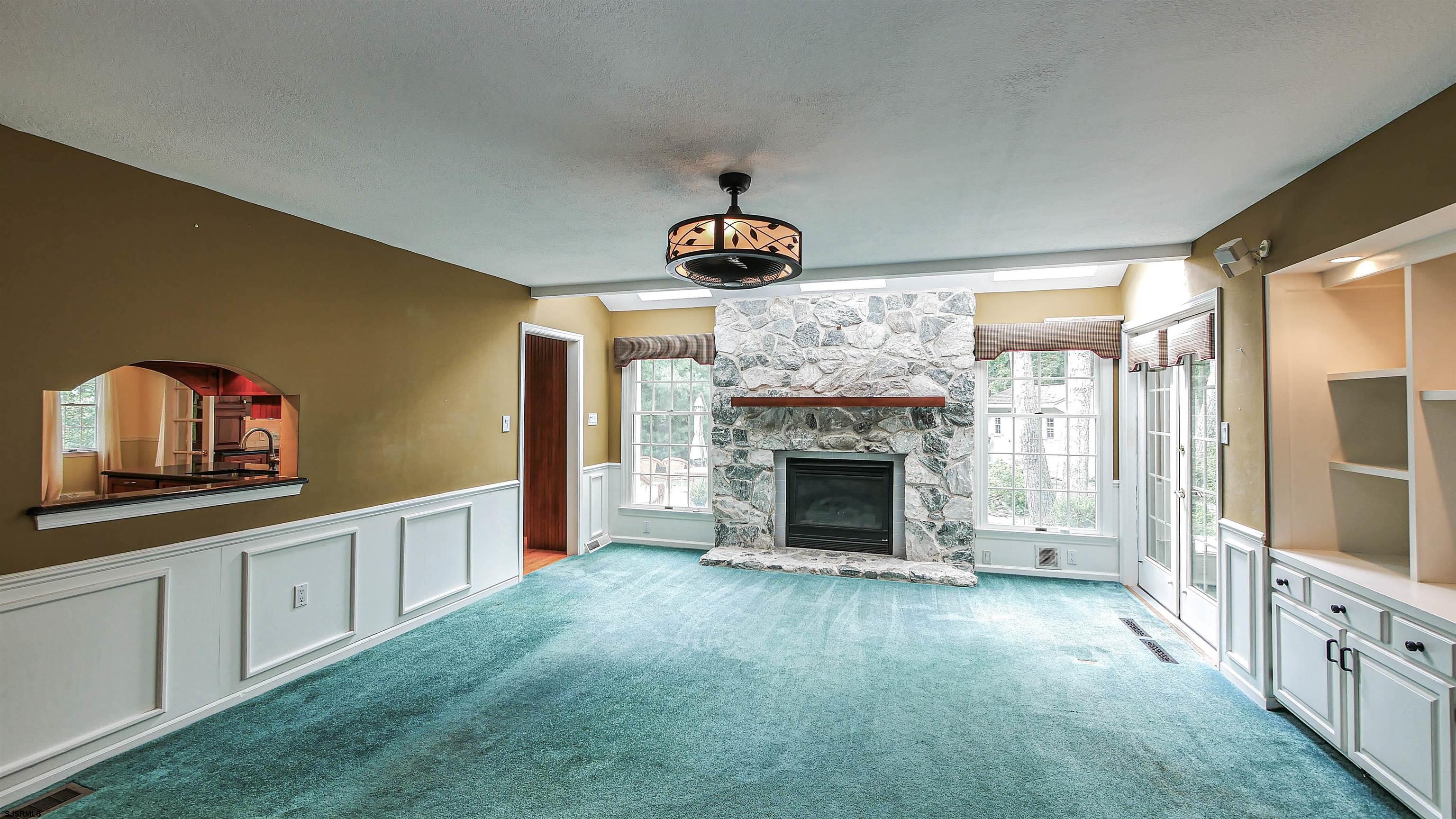 34 Jill Ave