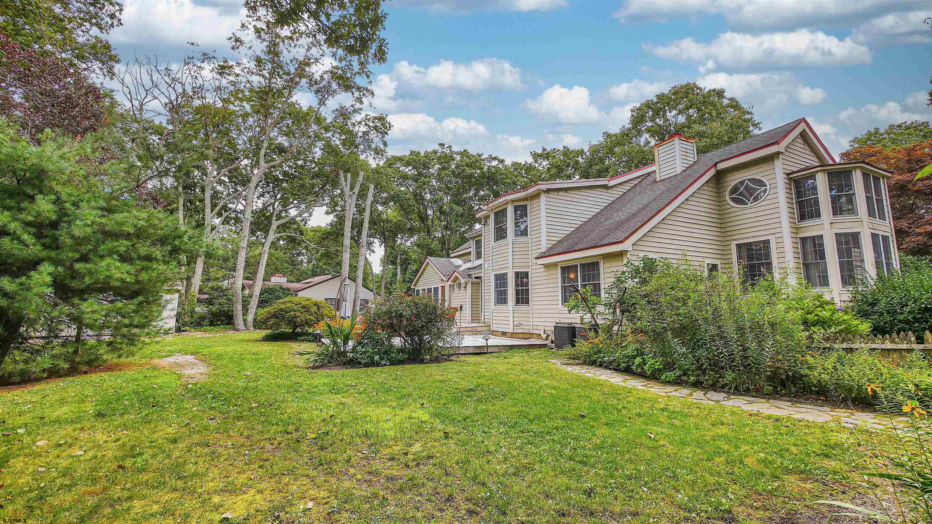 34 Jill Ave