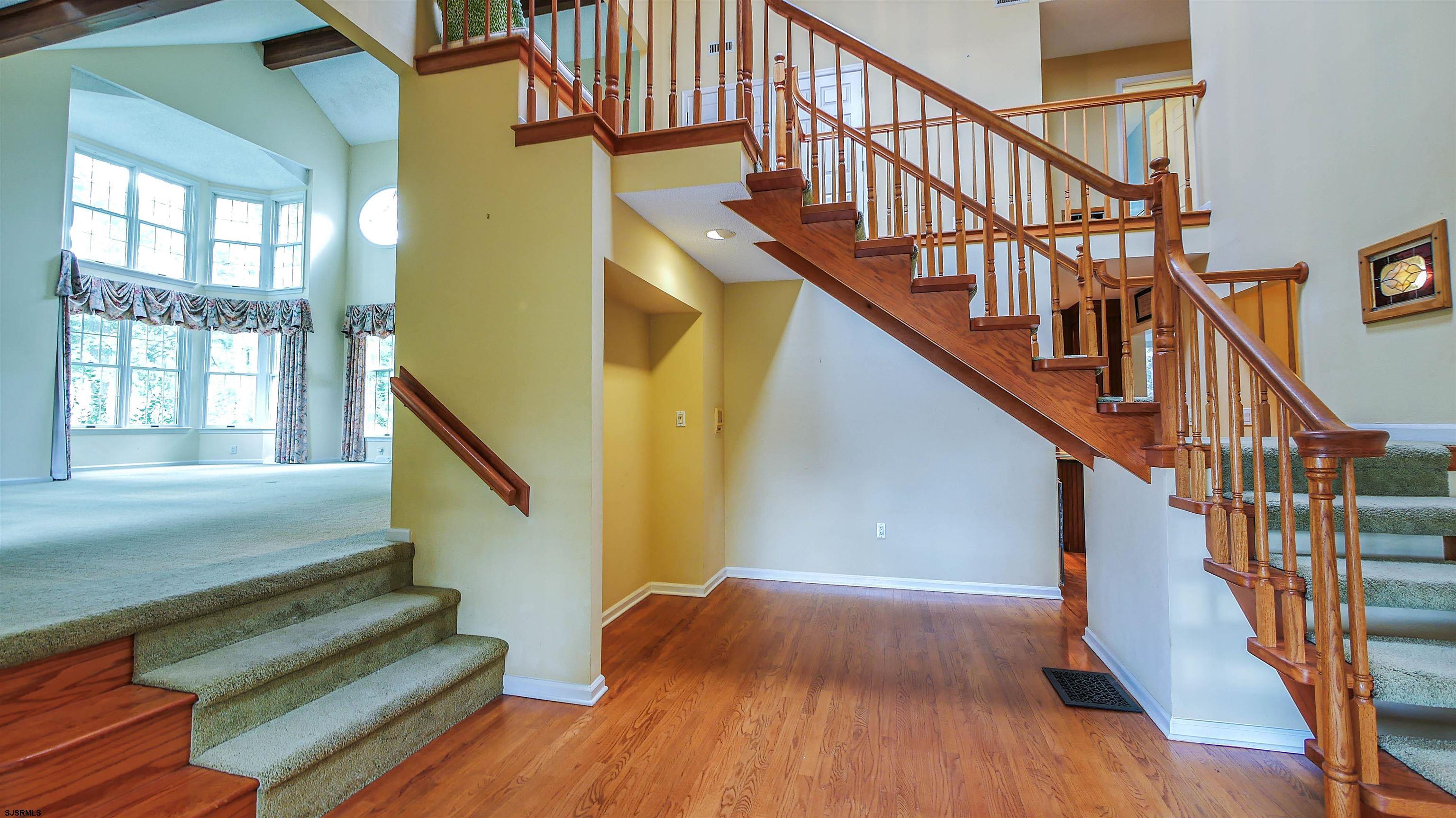 34 Jill Ave